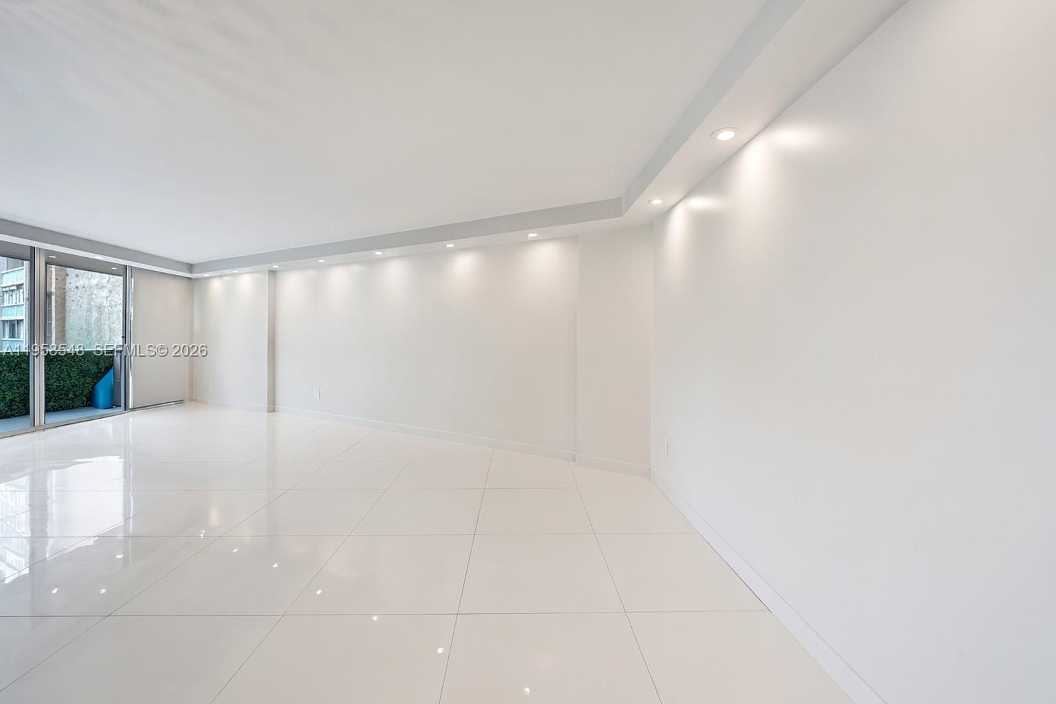 6911 Environ Blvd # 1K