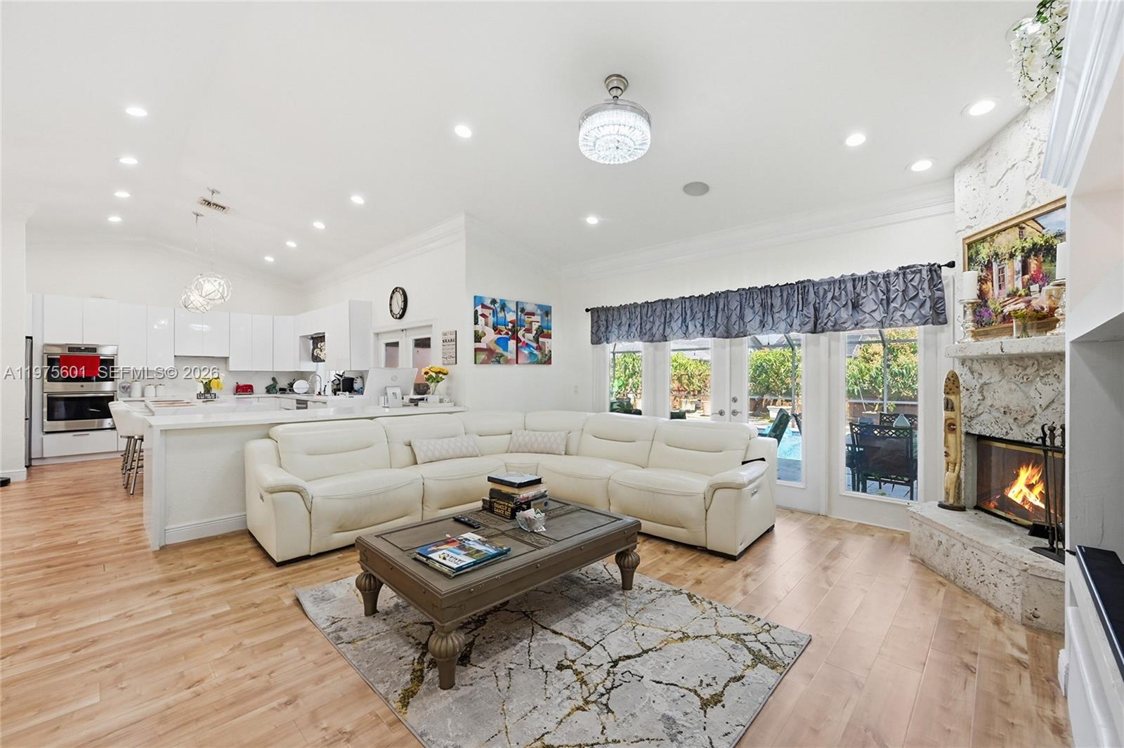 10003 NW 53rd Ct