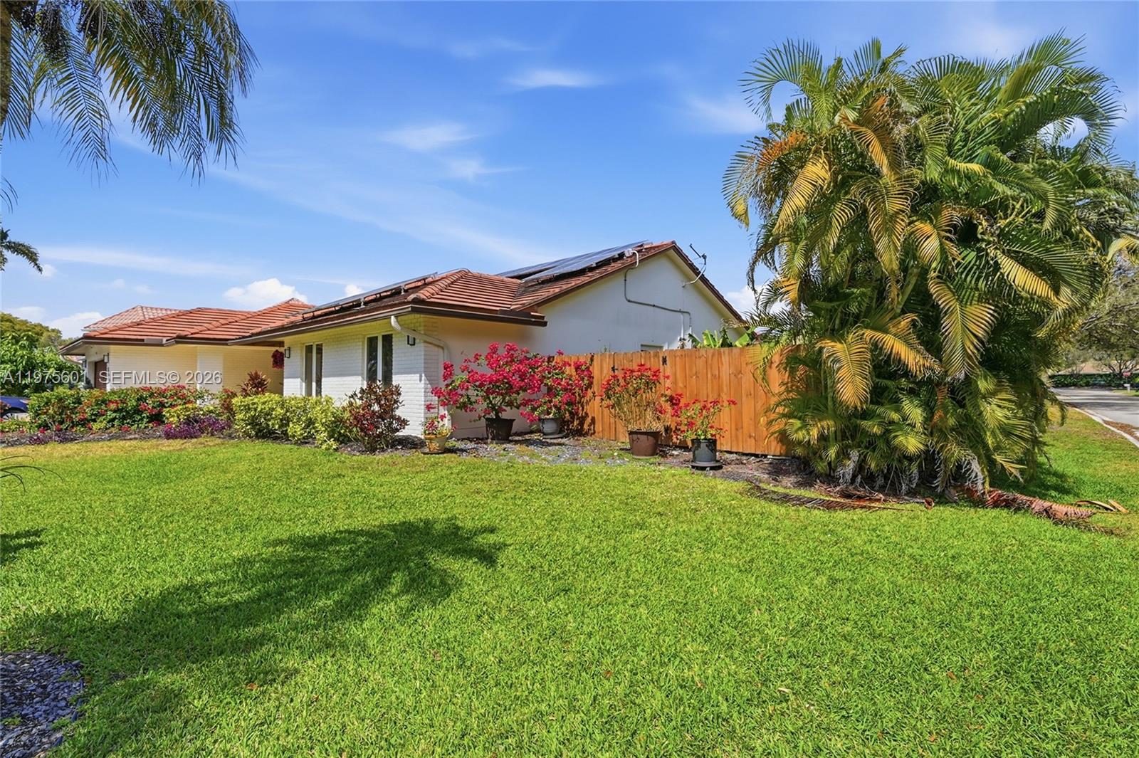 10003 NW 53rd Ct