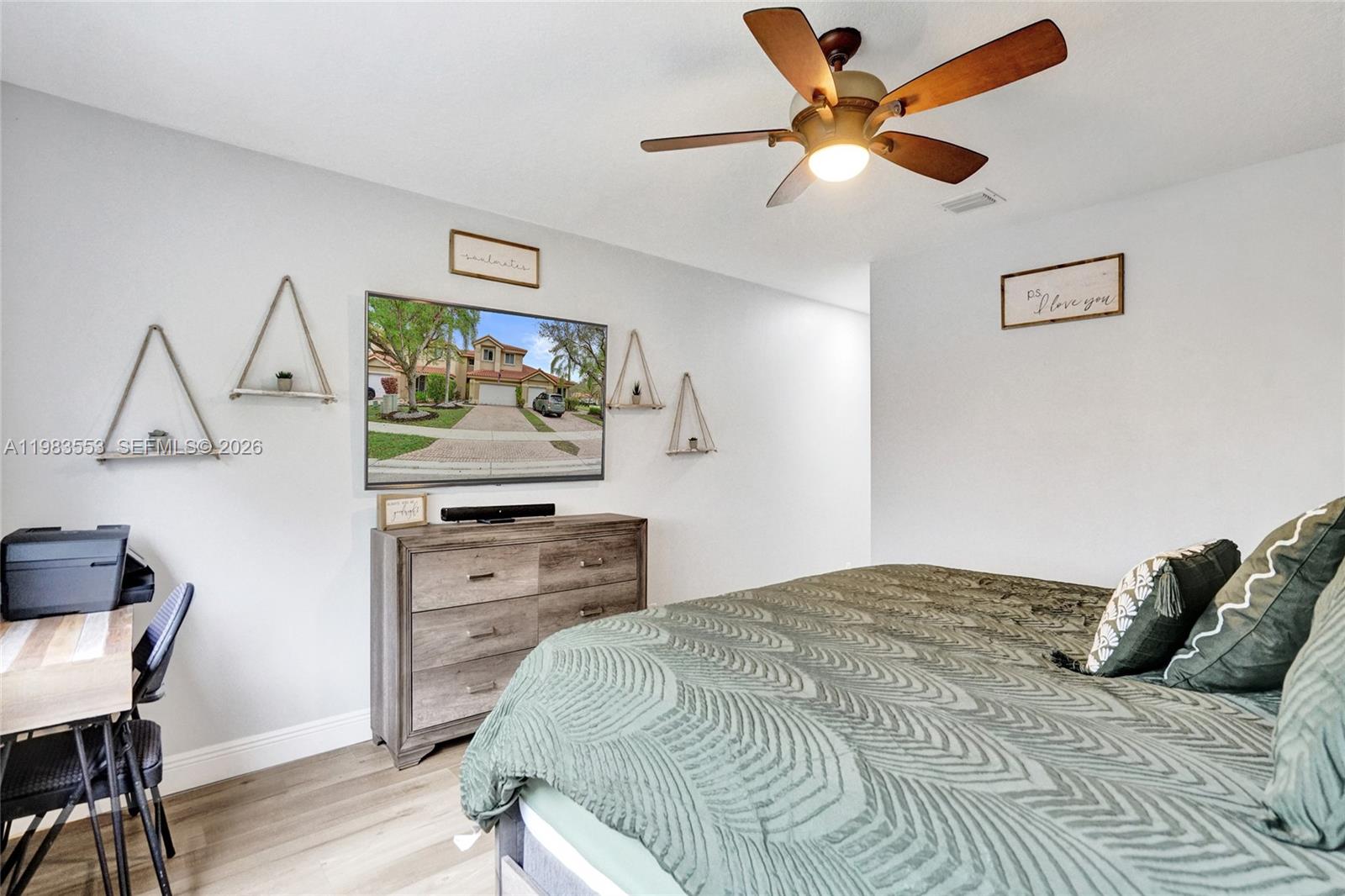 12513 NW 56th Dr