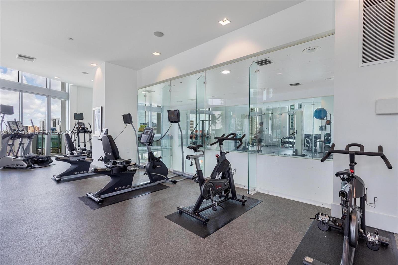 350 S Miami Ave Unit: 2108