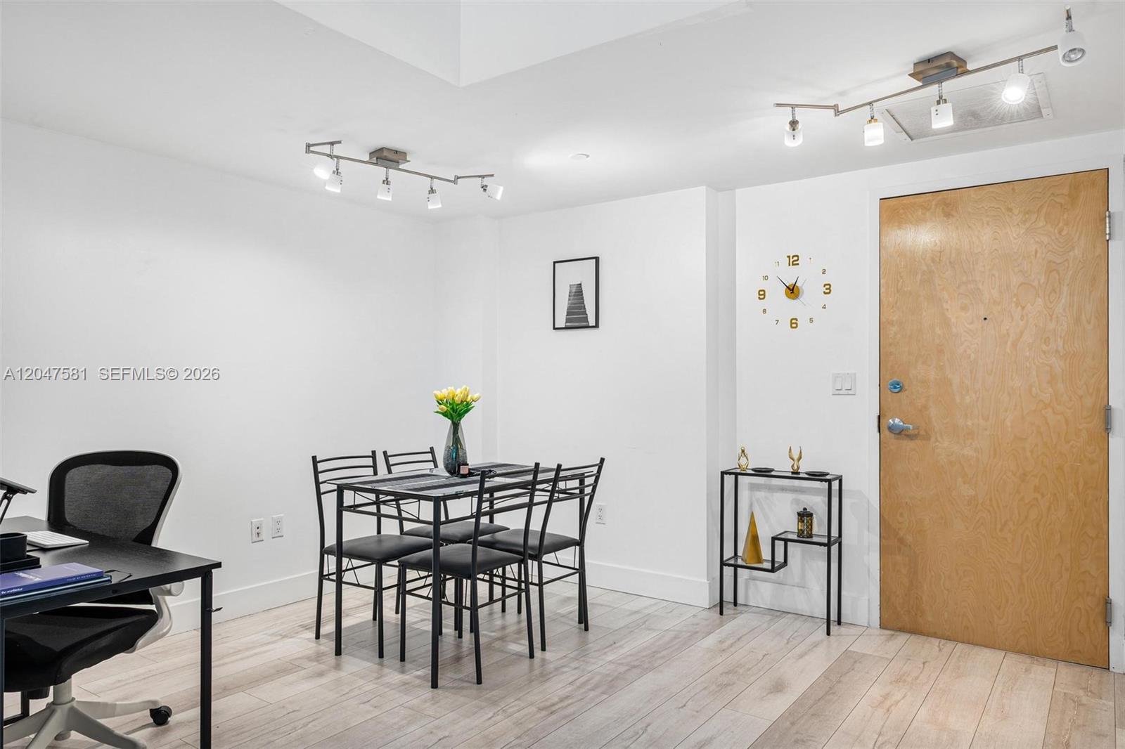 350 S Miami Ave Unit: 2108