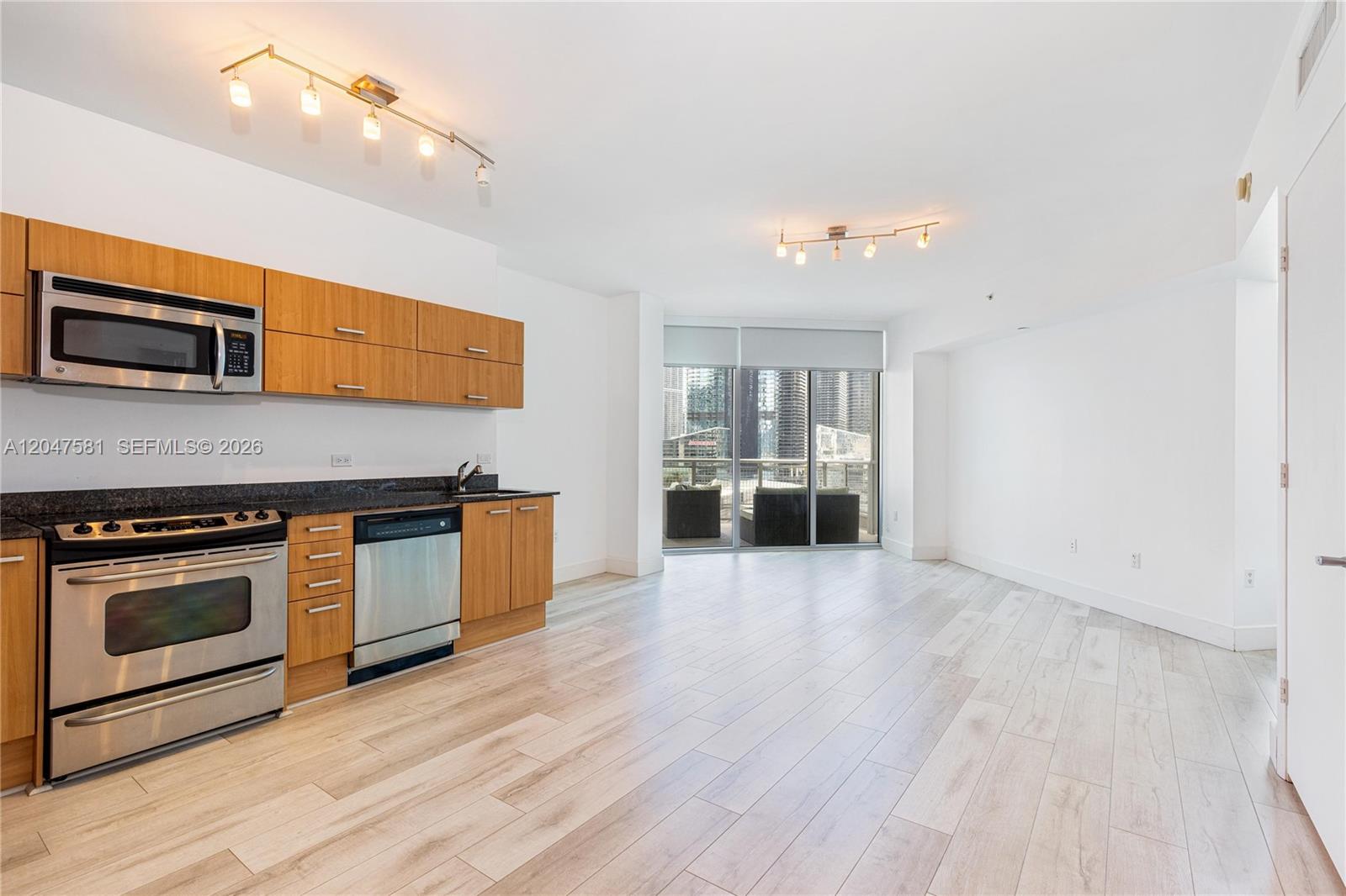 350 S Miami Ave Unit: 2108