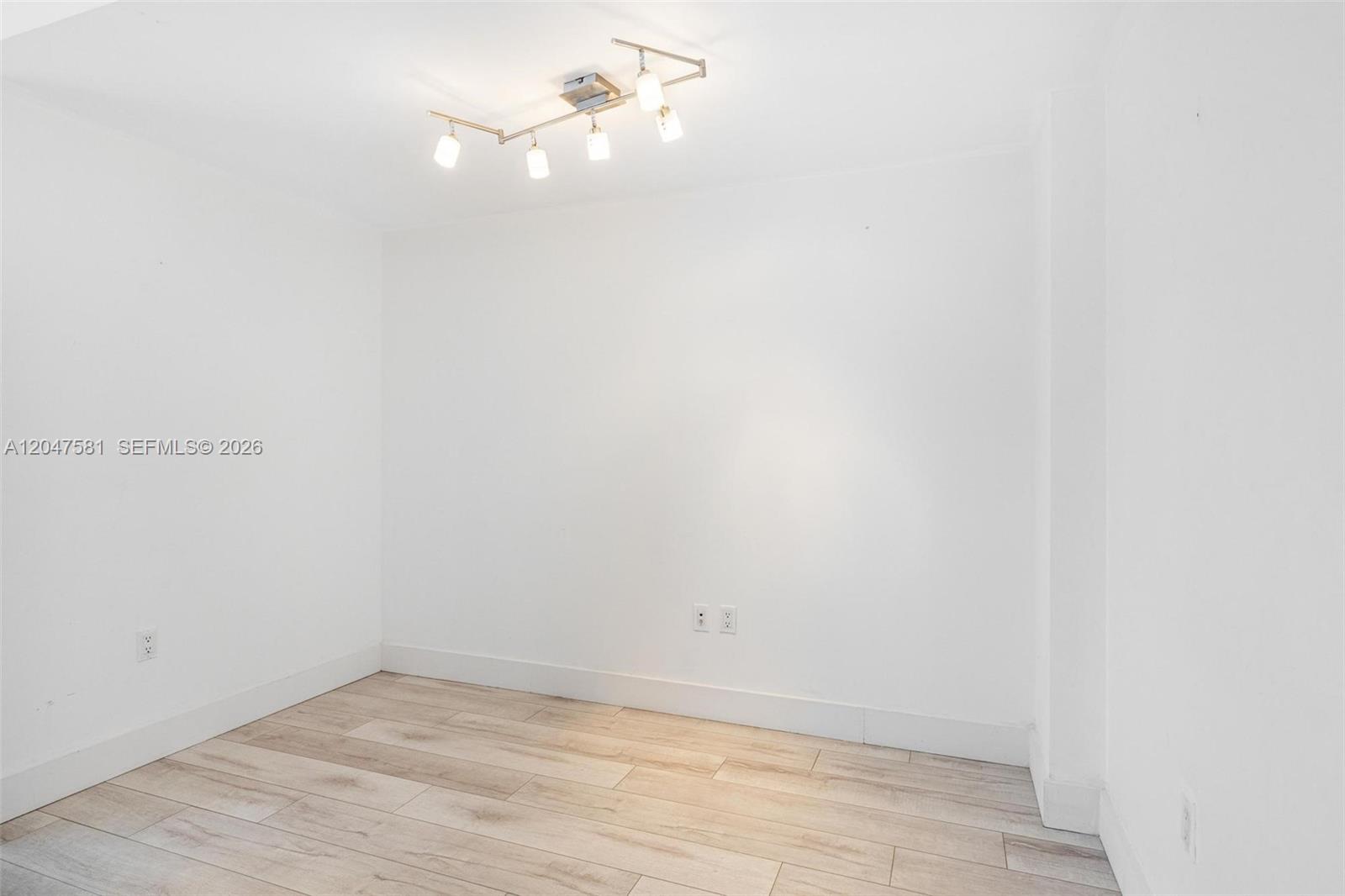 350 S Miami Ave Unit: 2108