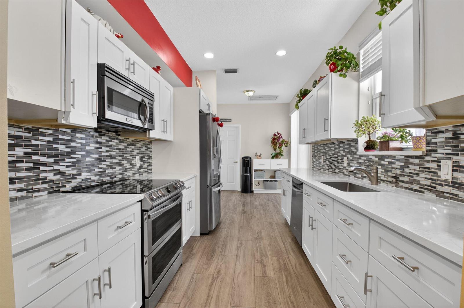 8111 Hampton Wood Drive