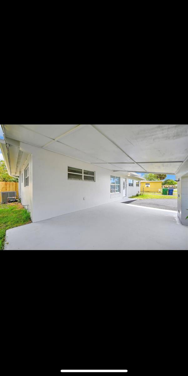 1112 NW 43rd Terrace