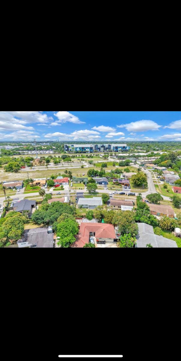 1112 NW 43rd Terrace