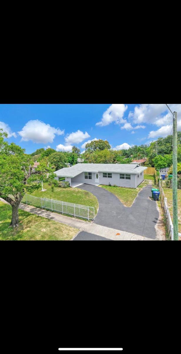 1112 NW 43rd Terrace