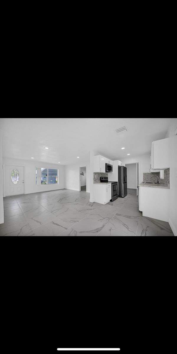 1112 NW 43rd Terrace
