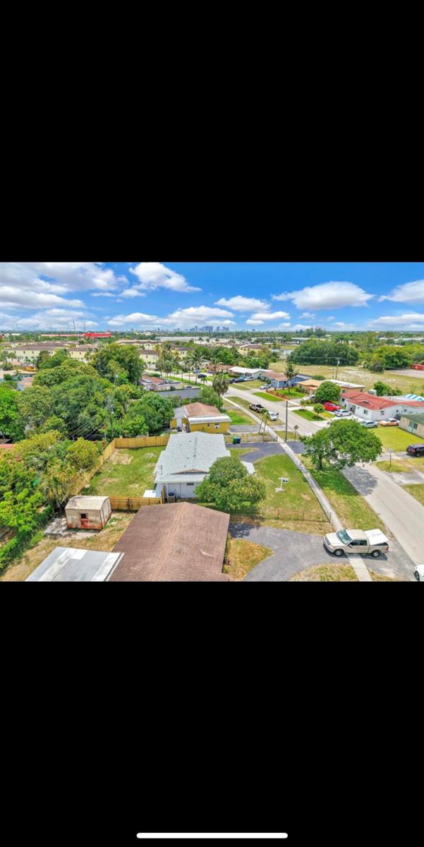 1112 NW 43rd Terrace