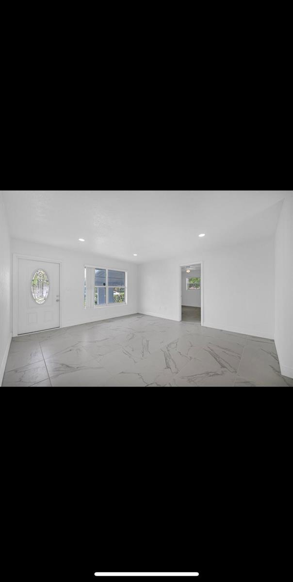1112 NW 43rd Terrace