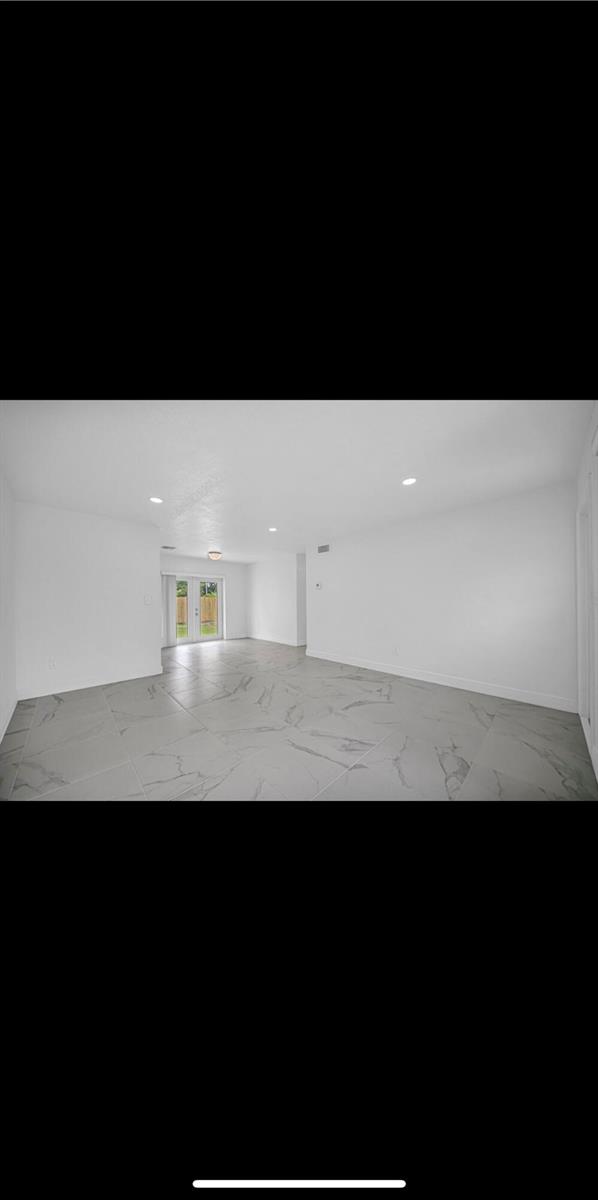 1112 NW 43rd Terrace