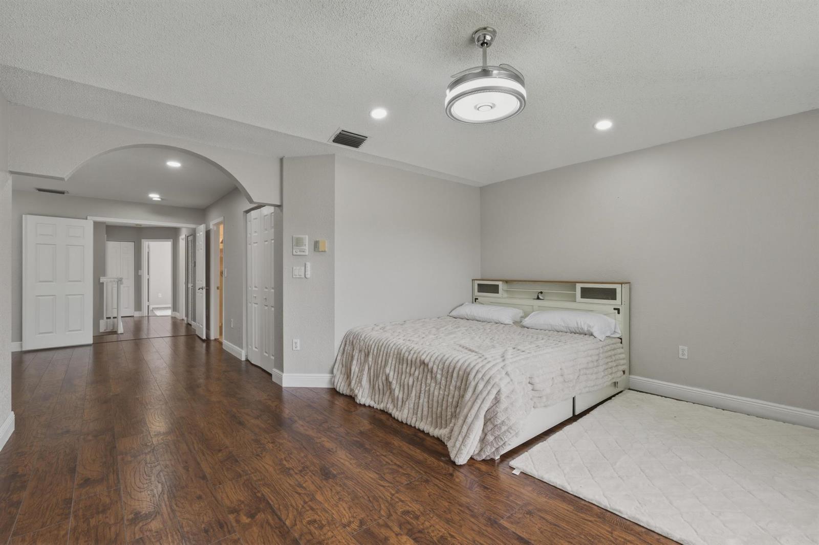 4839 NW 55th Drive