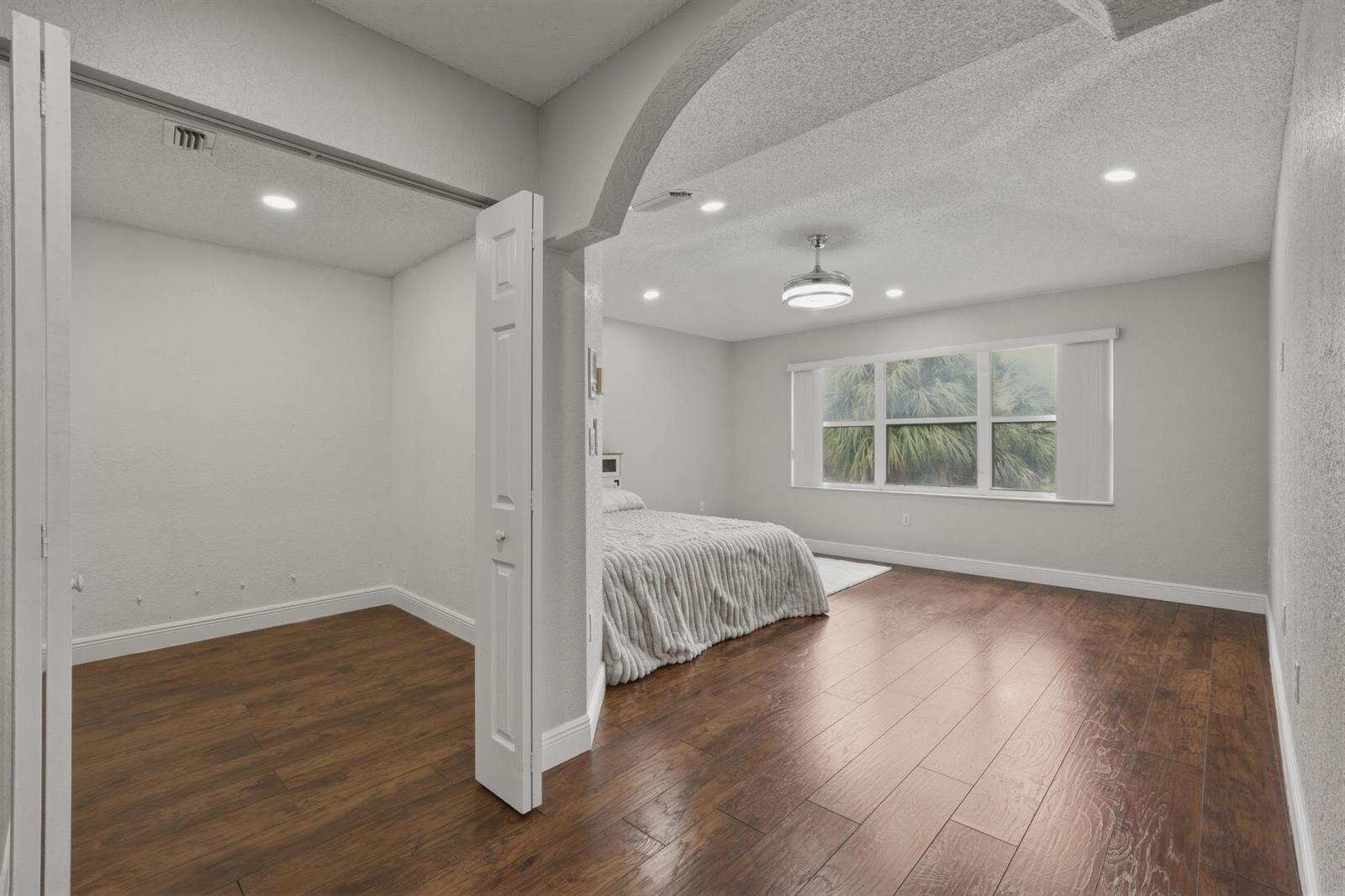 4839 NW 55th Drive