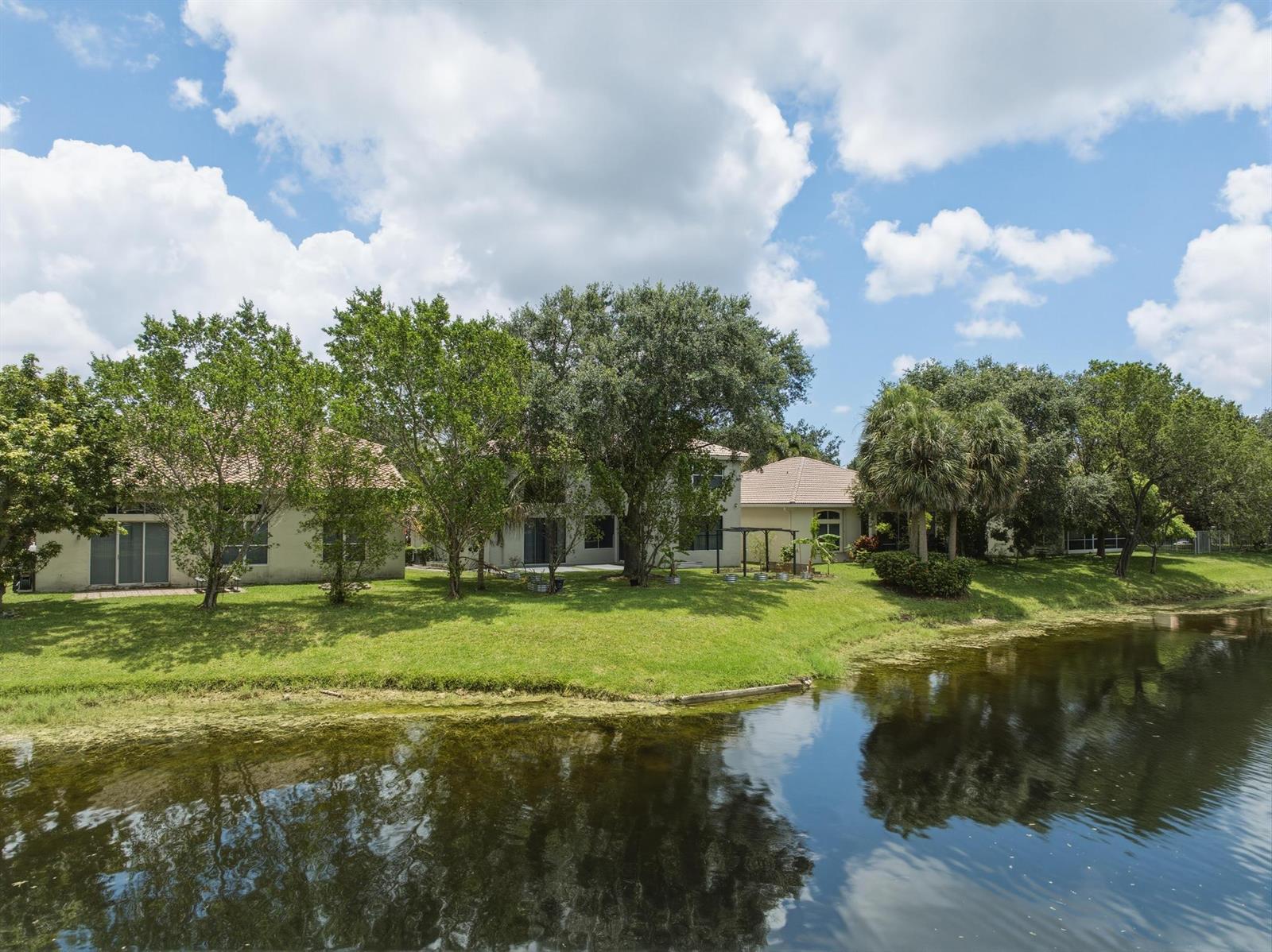 4839 NW 55th Drive
