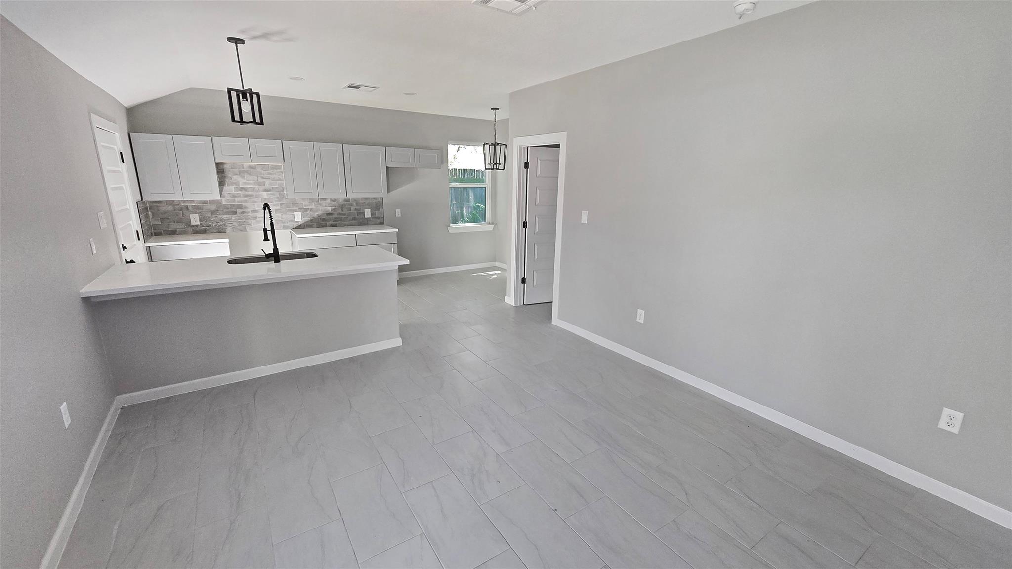 8454 Blankenship Drive