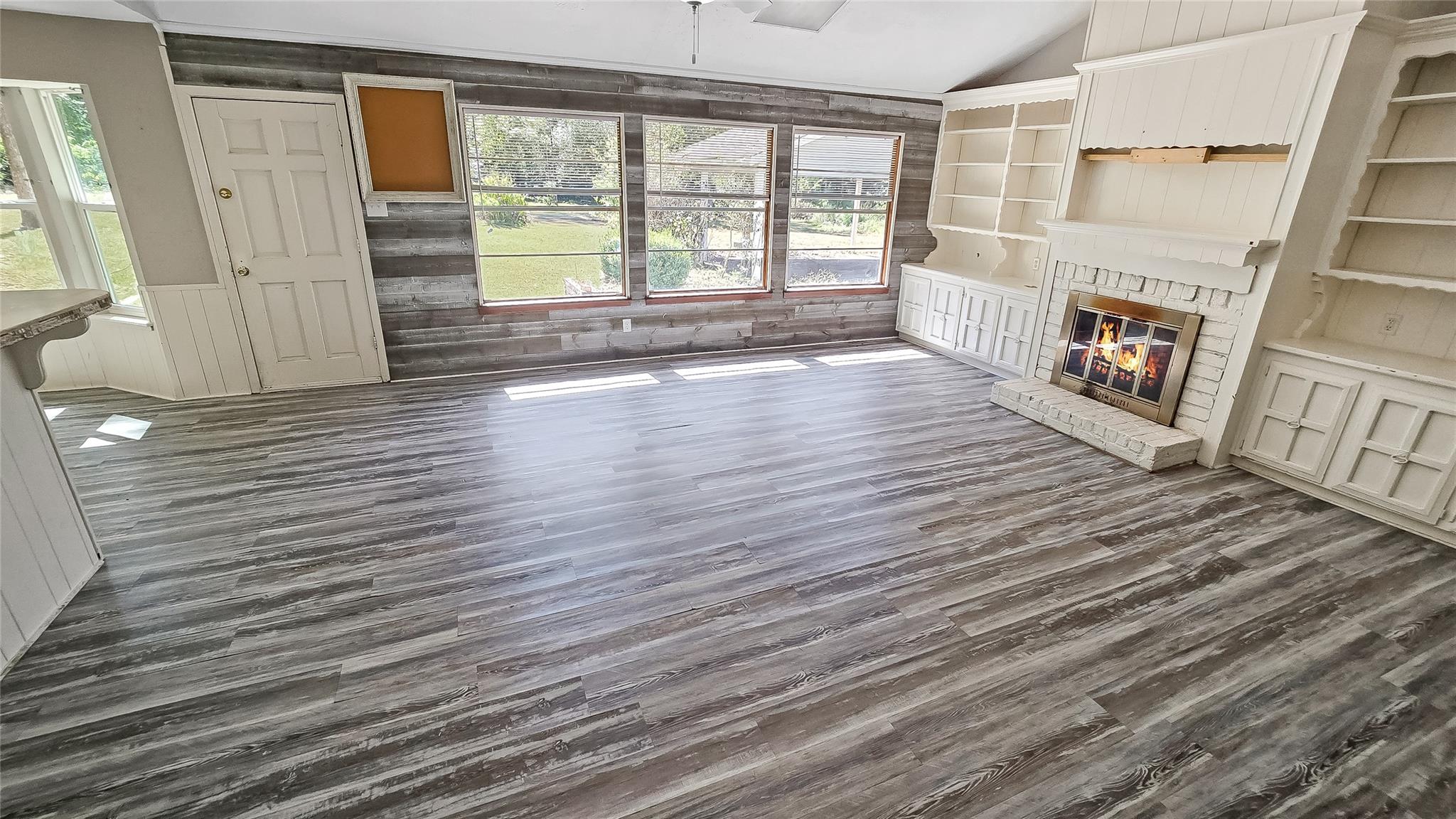 15516 Northwood Drive