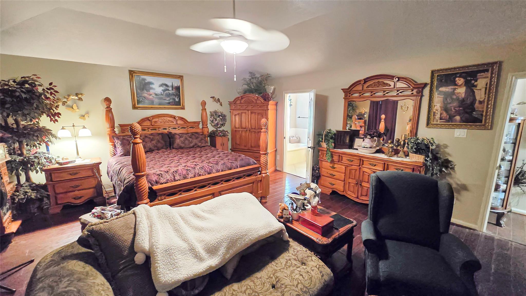 2170 Santa Cruz Lane