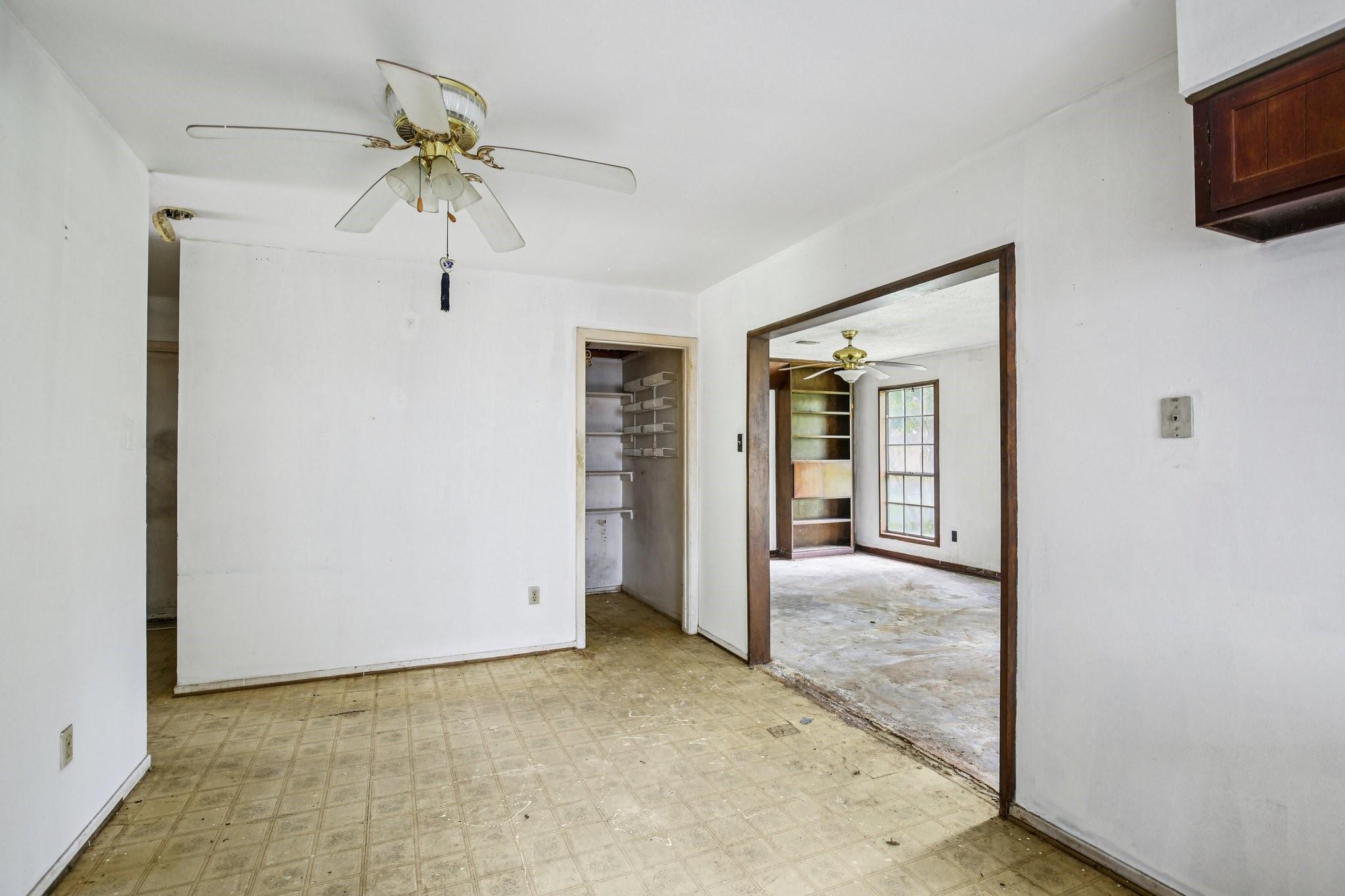 2215 Riverlawn Drive