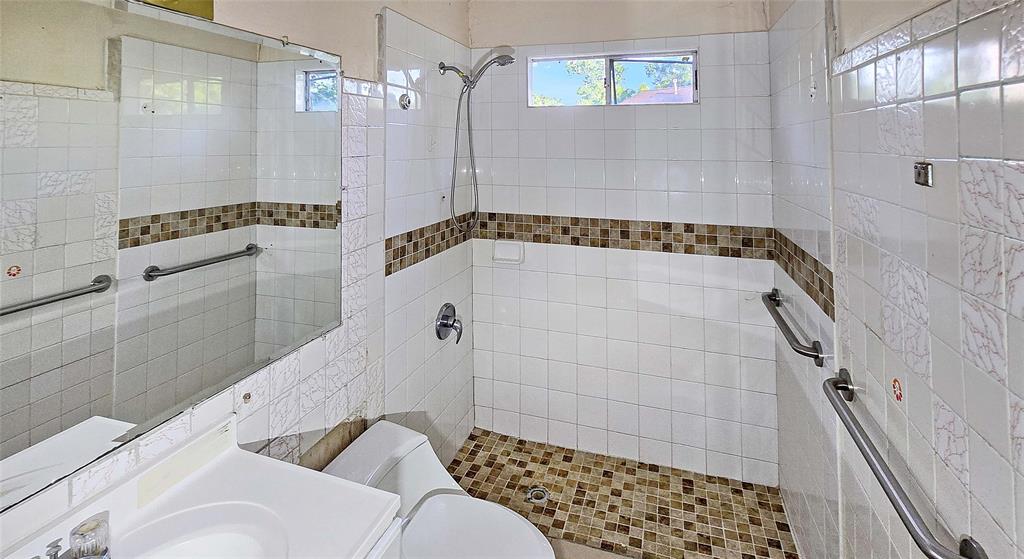 5109 Maywood Drive