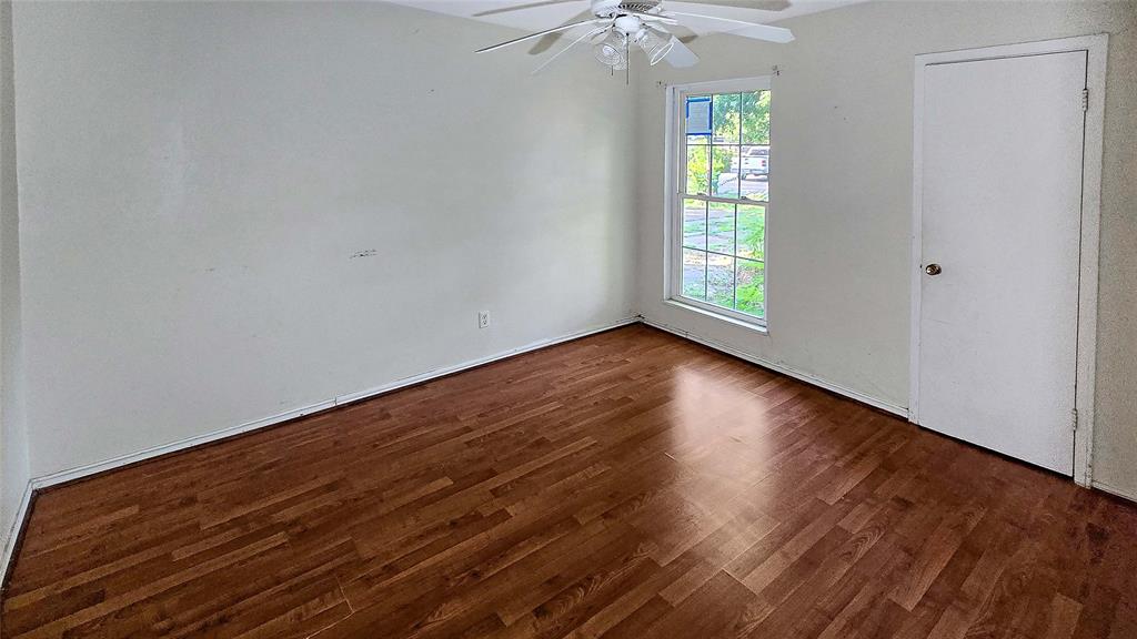 5109 Maywood Drive