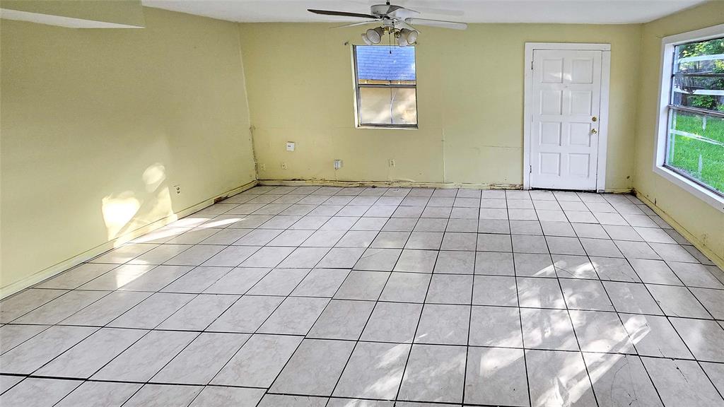 5109 Maywood Drive