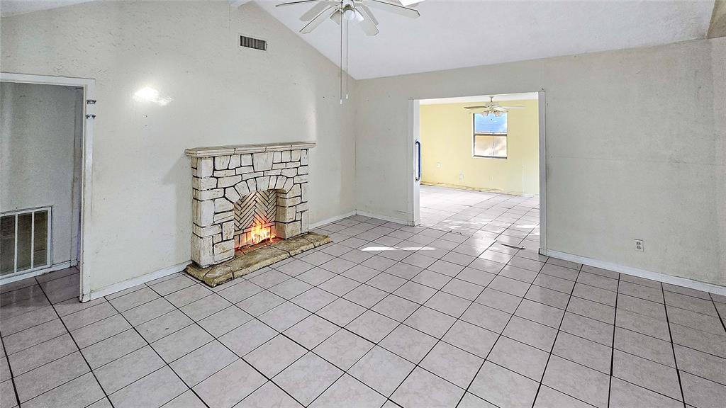 5109 Maywood Drive