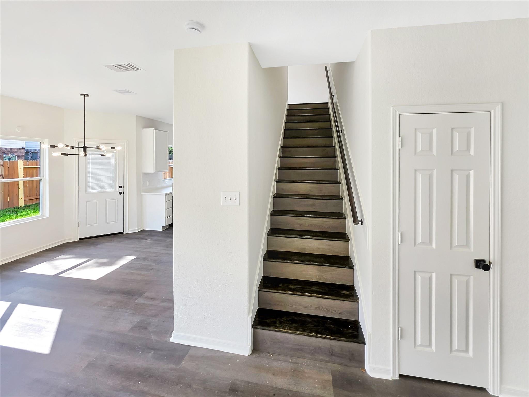 2723 Yestereve Court