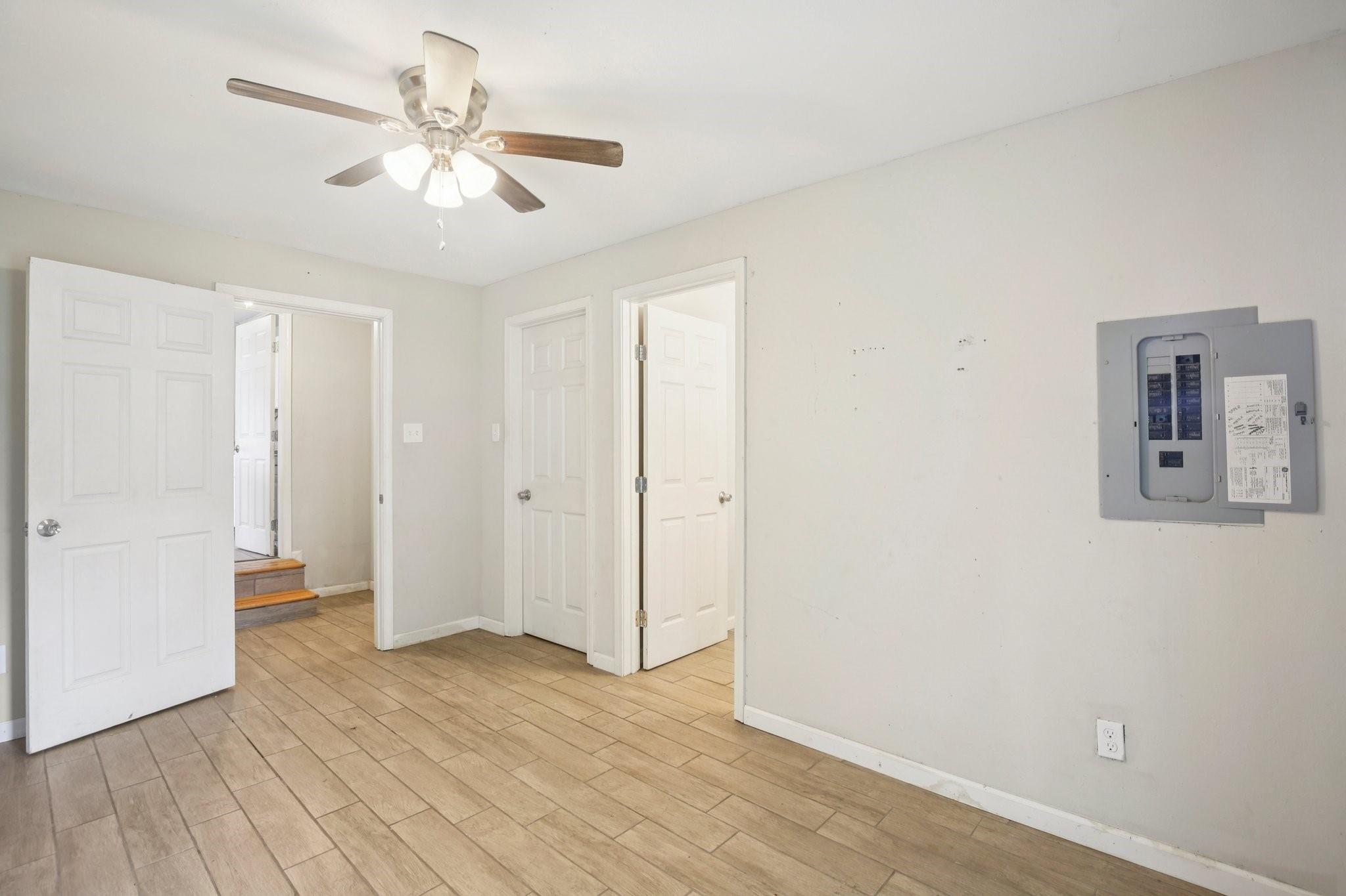 1531 W 8th Street