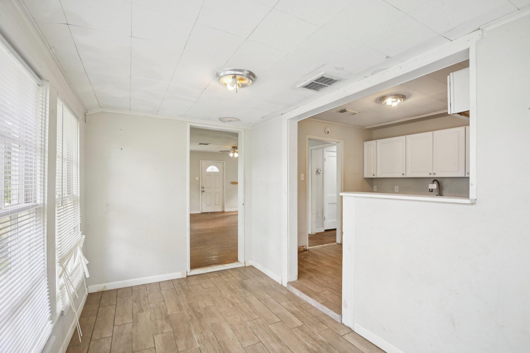 1531 W 8th Street