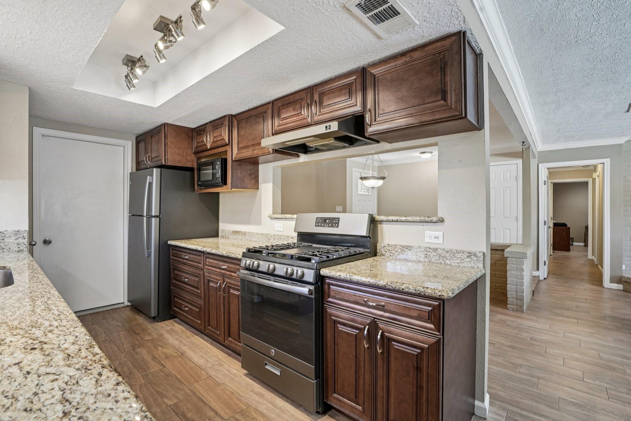 5202 Appleblossom Lane