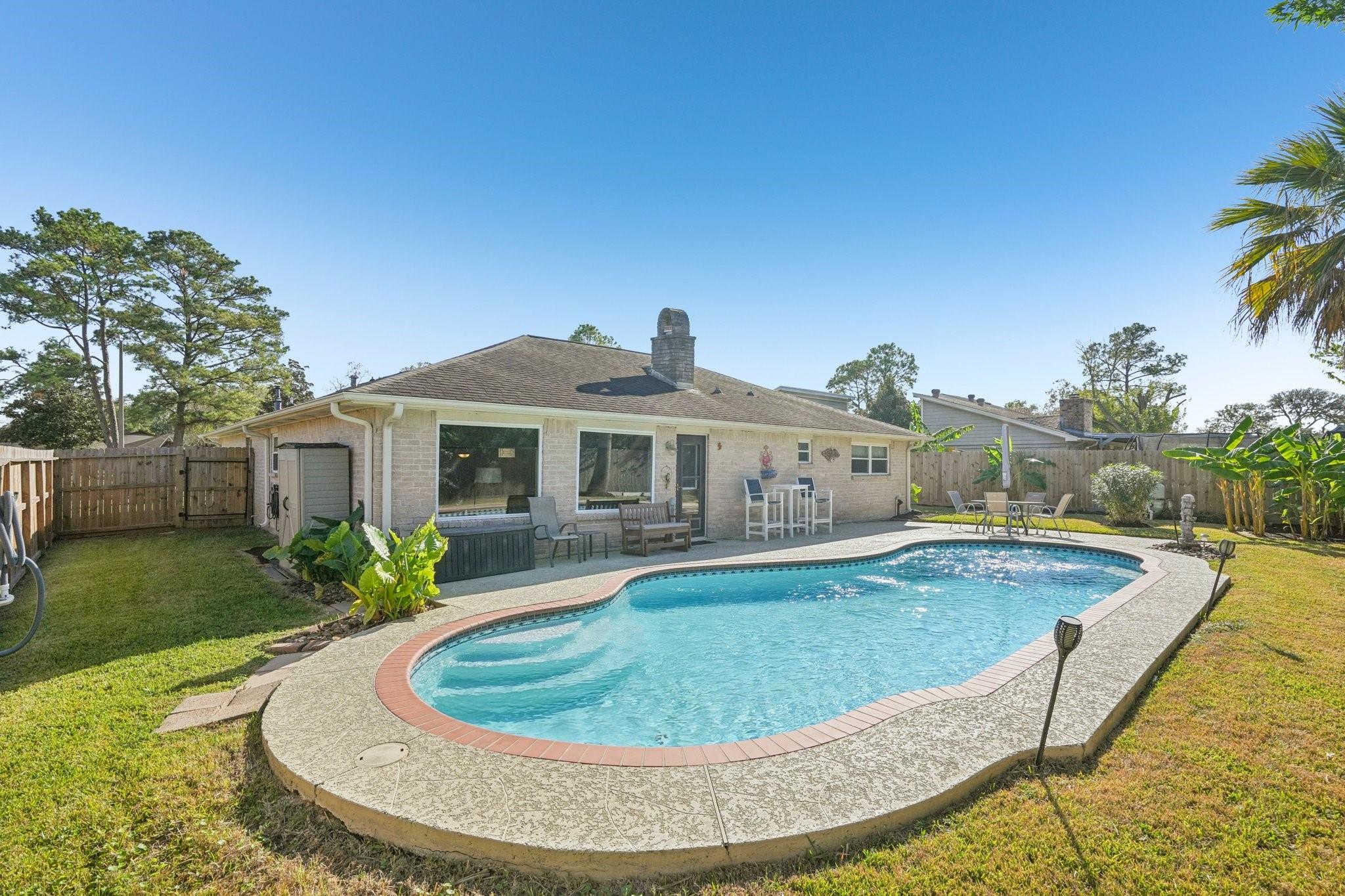 5202 Appleblossom Lane