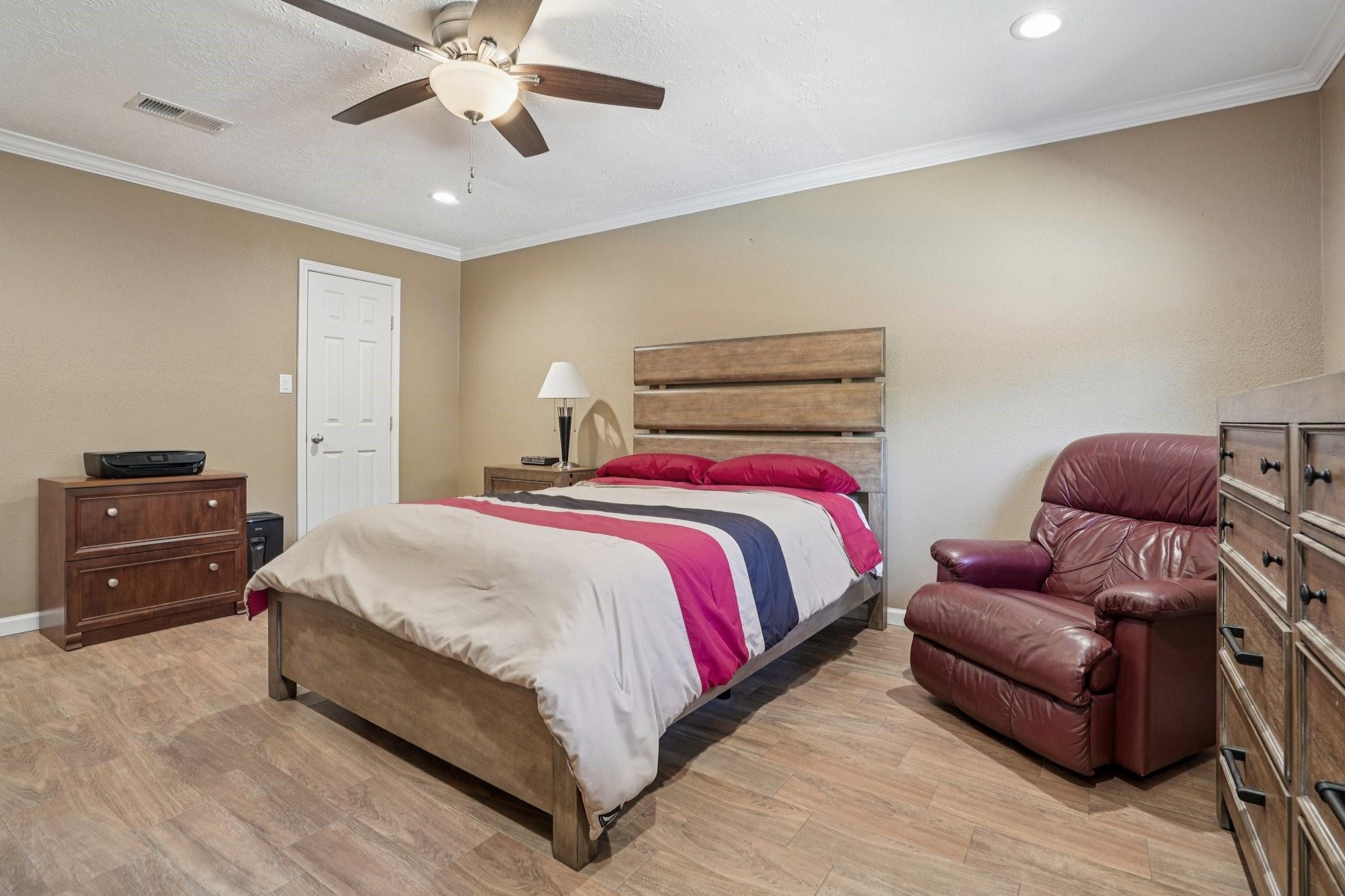 5202 Appleblossom Lane