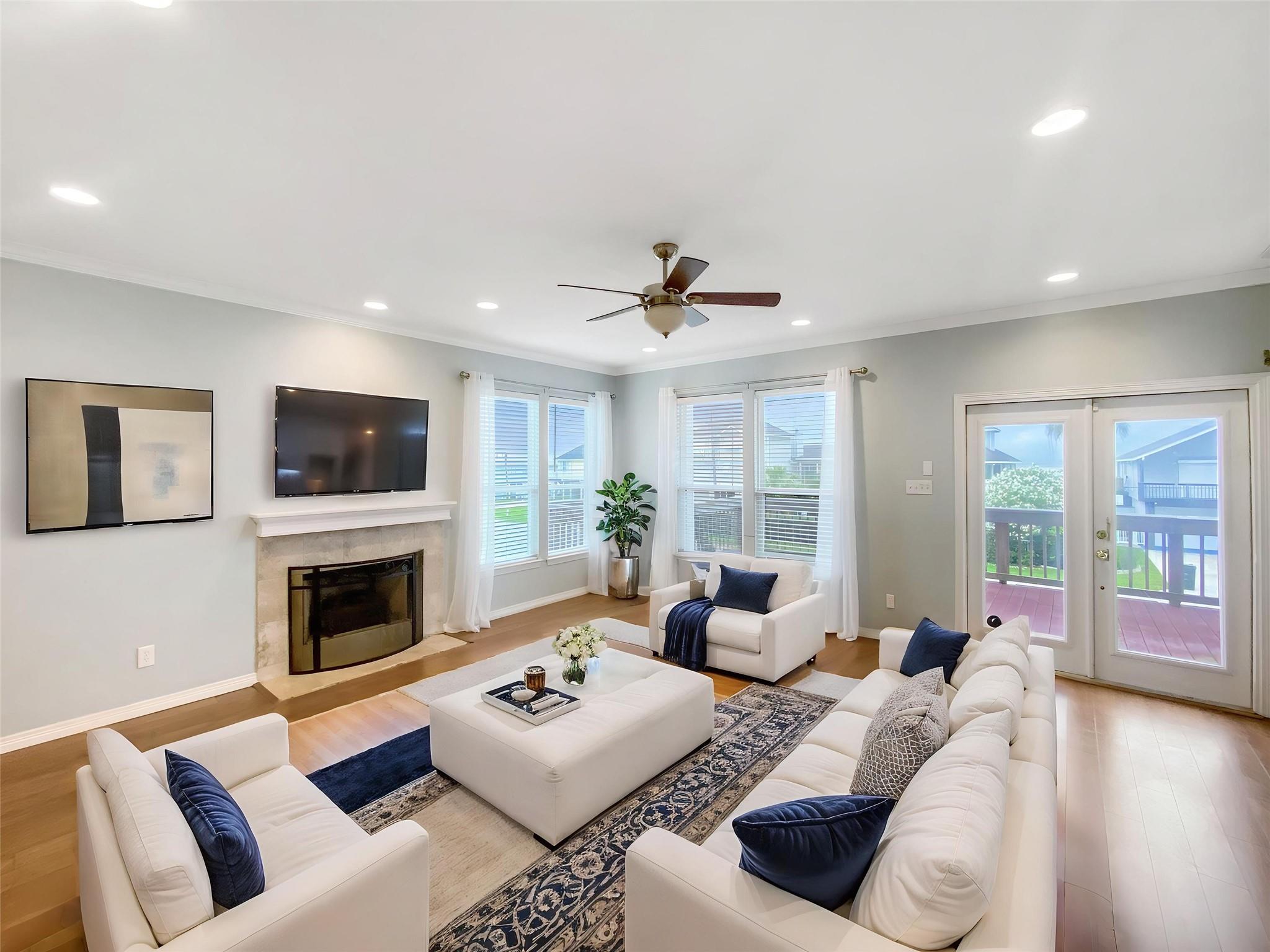 21927 Guadalupe Drive