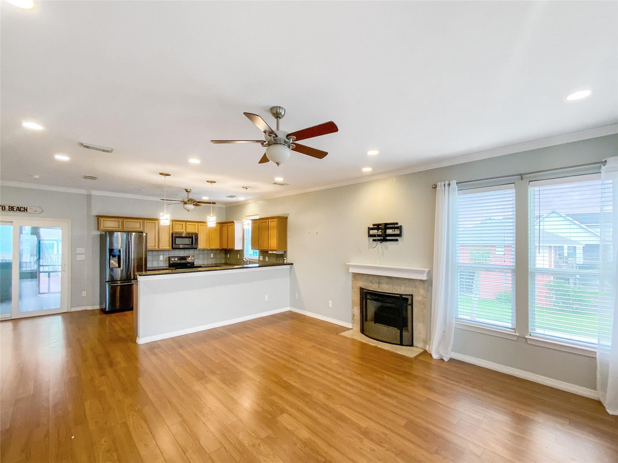 21927 Guadalupe Drive