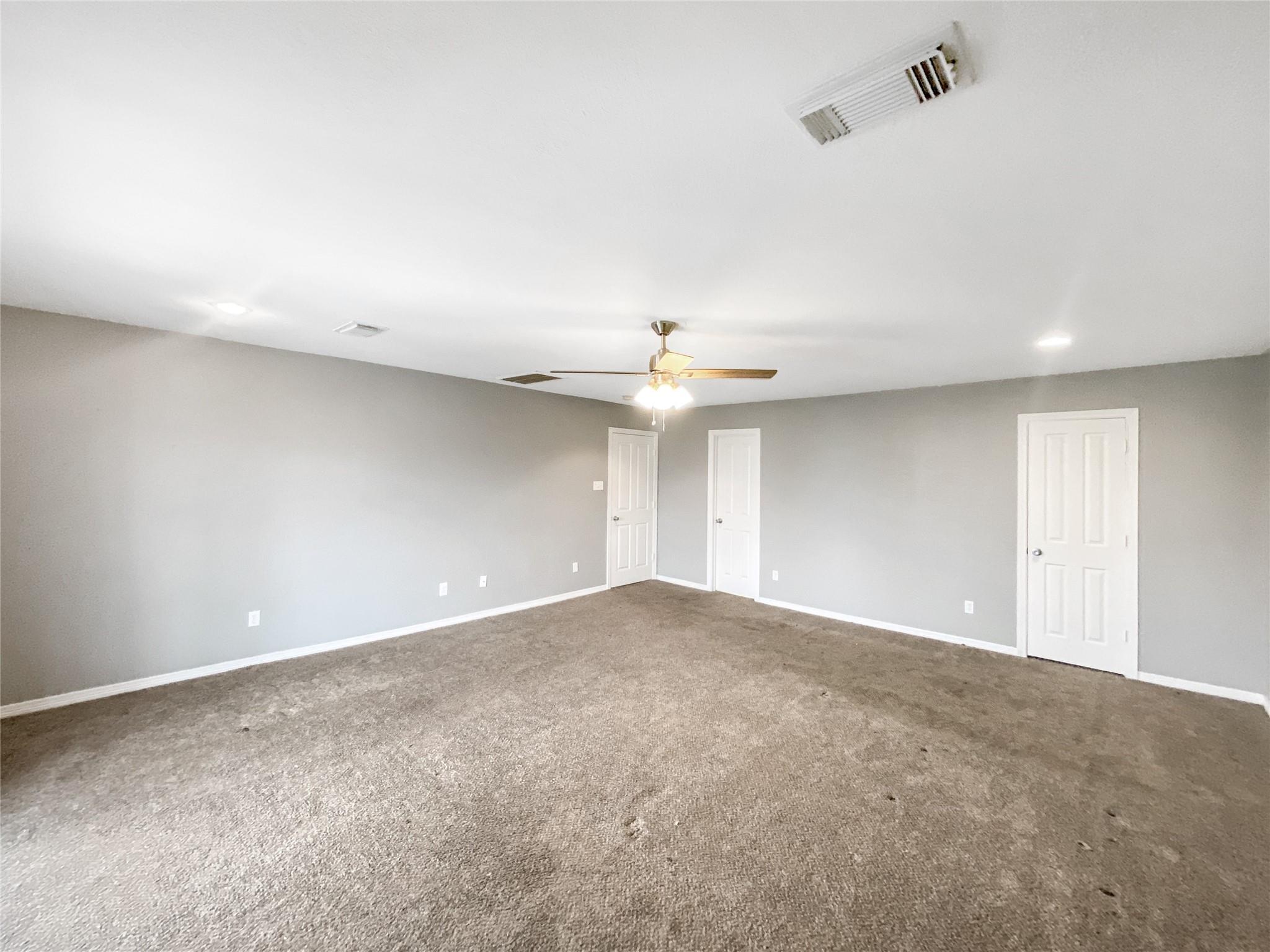 21927 Guadalupe Drive