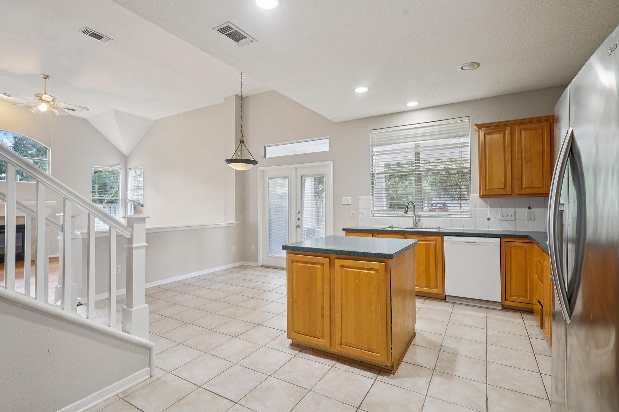 3402 Marion Circle
