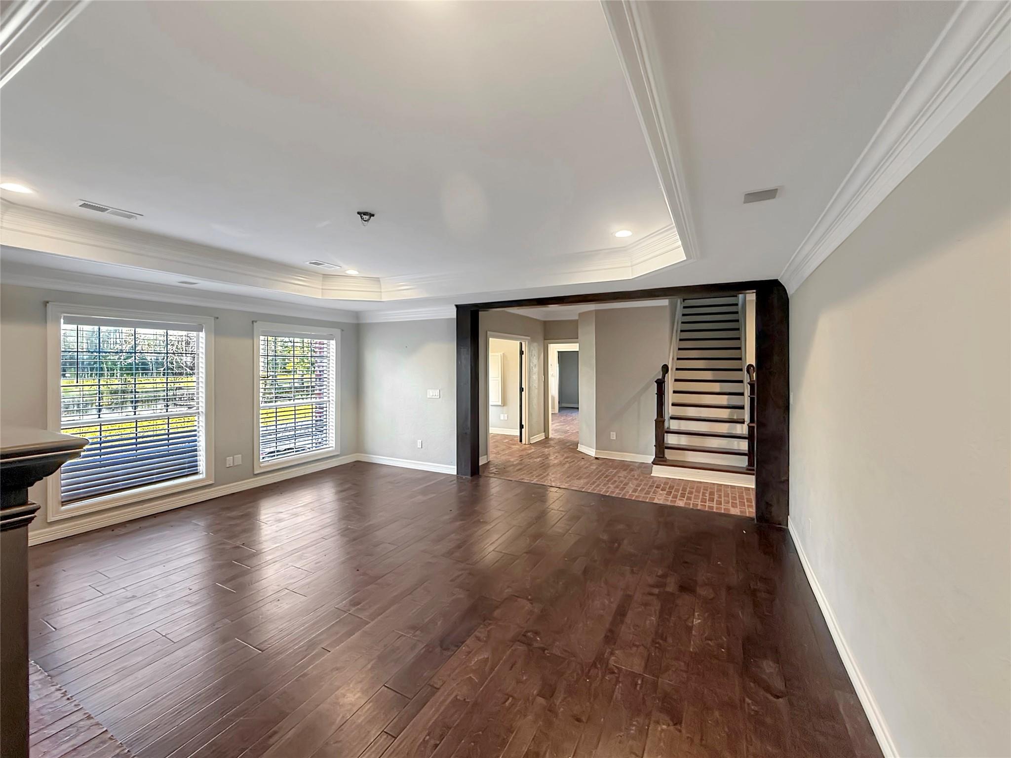 1330 Woodway Boulevard