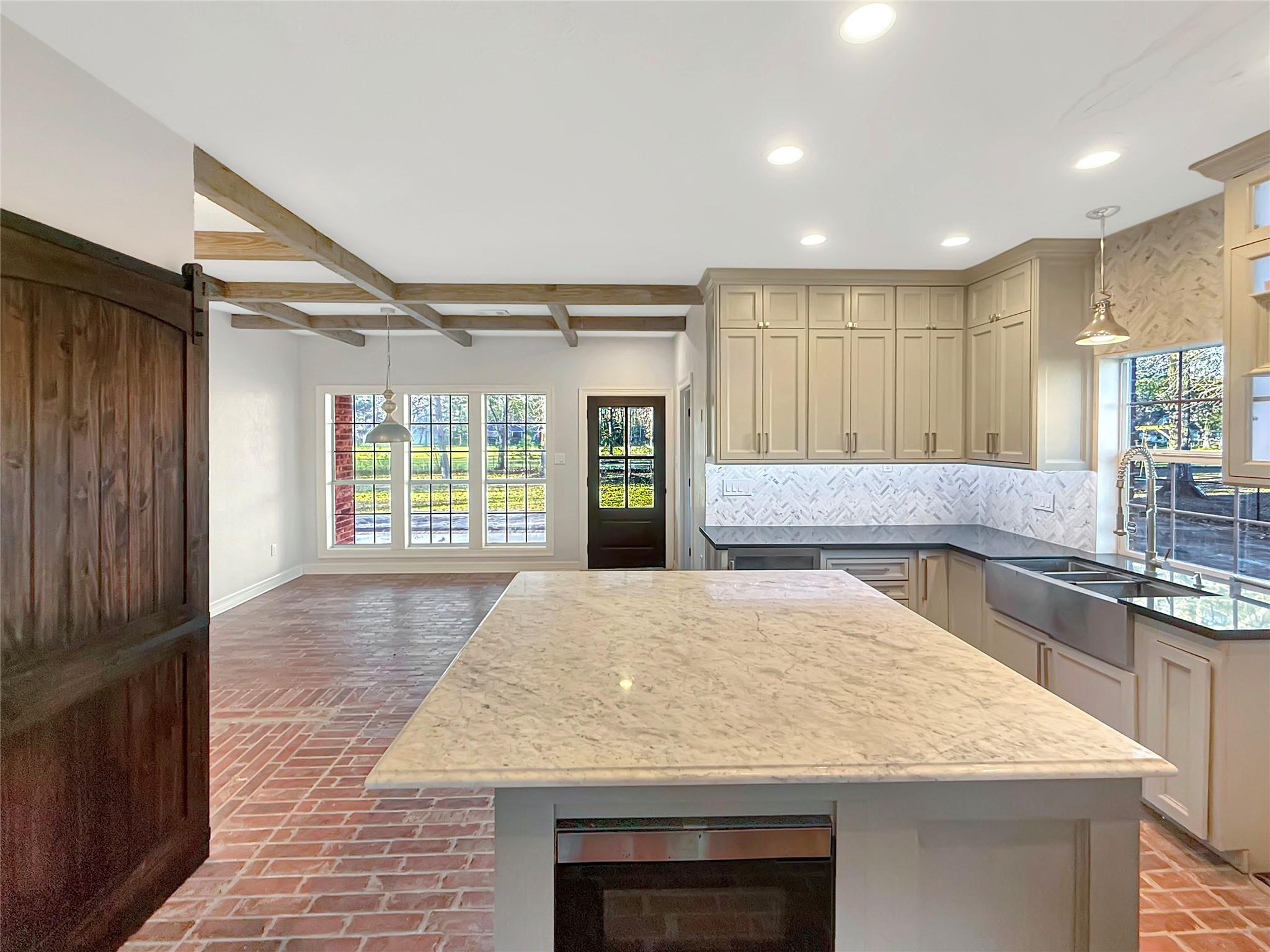 1330 Woodway Boulevard