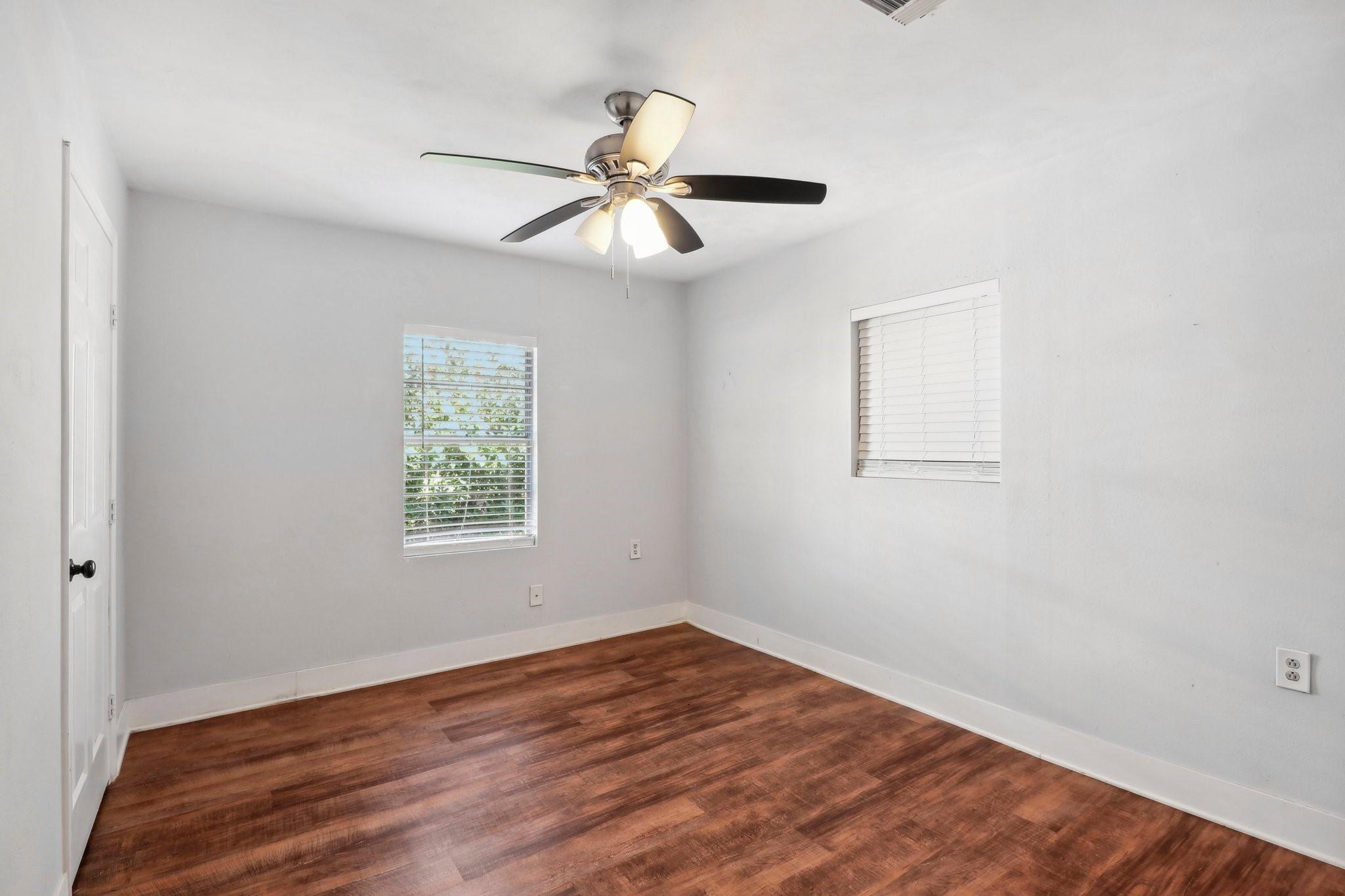 1327 33rd Street