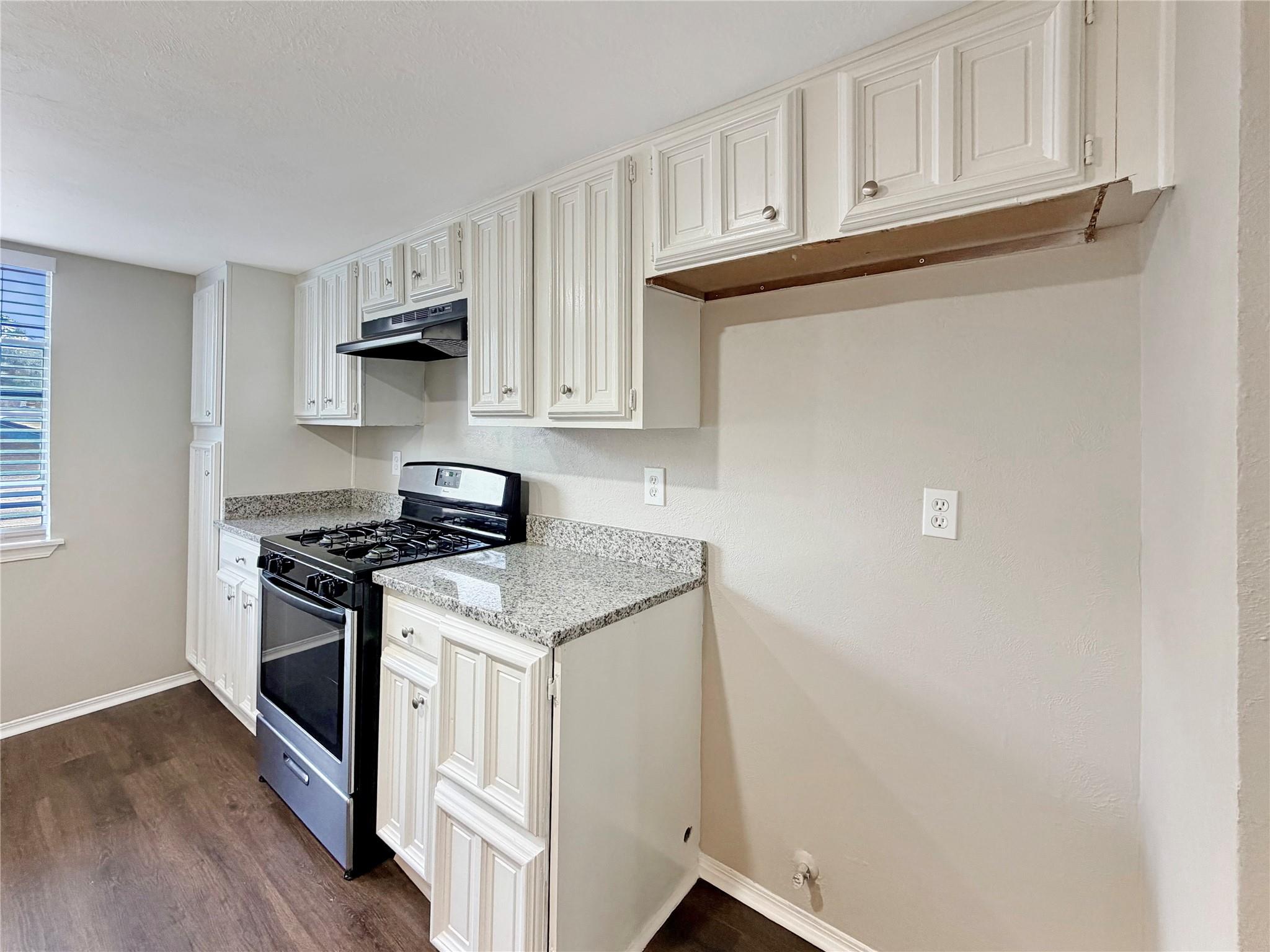 3230 Sycamore Springs Drive