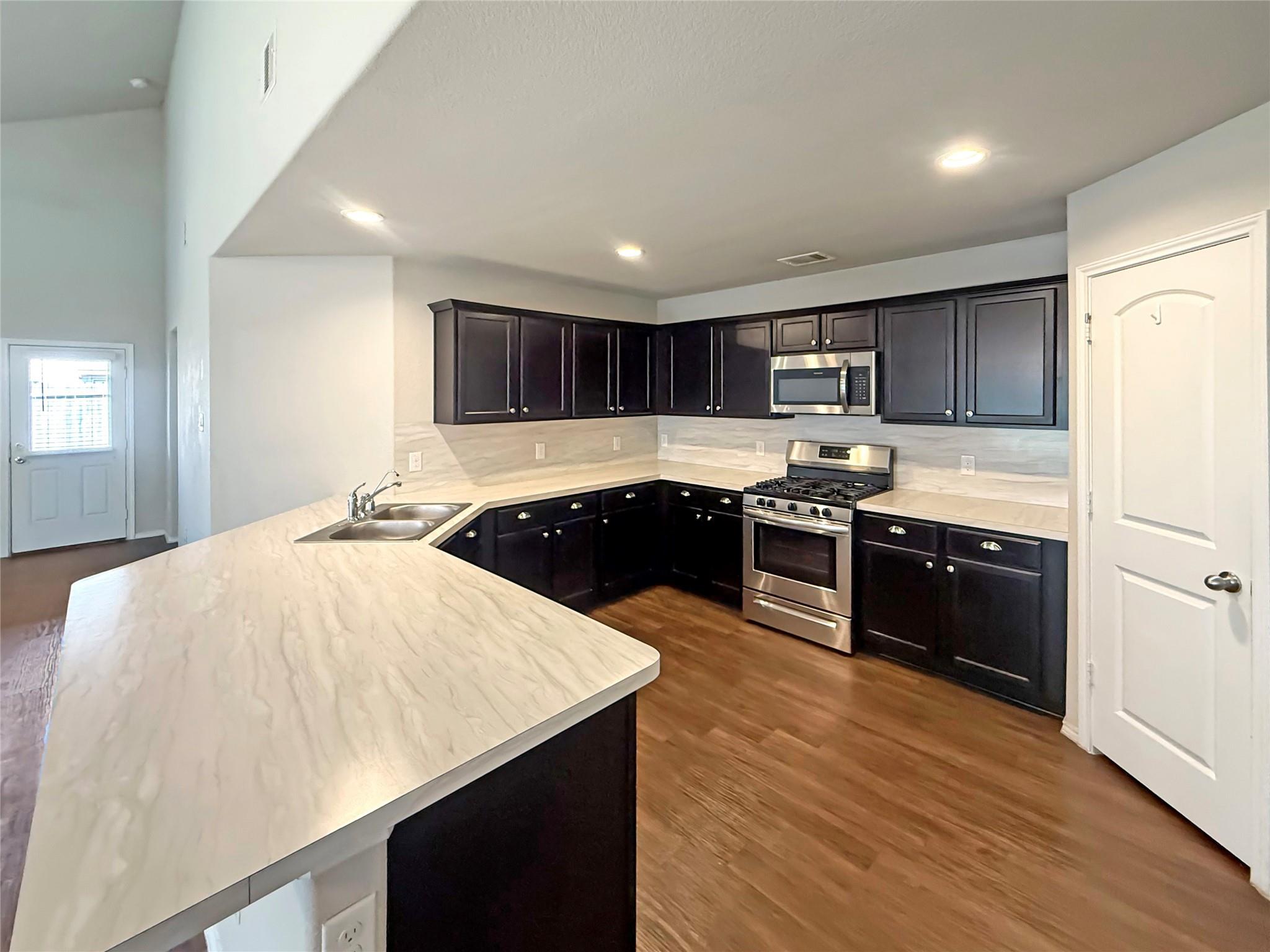 15443 Cipres Verde Street