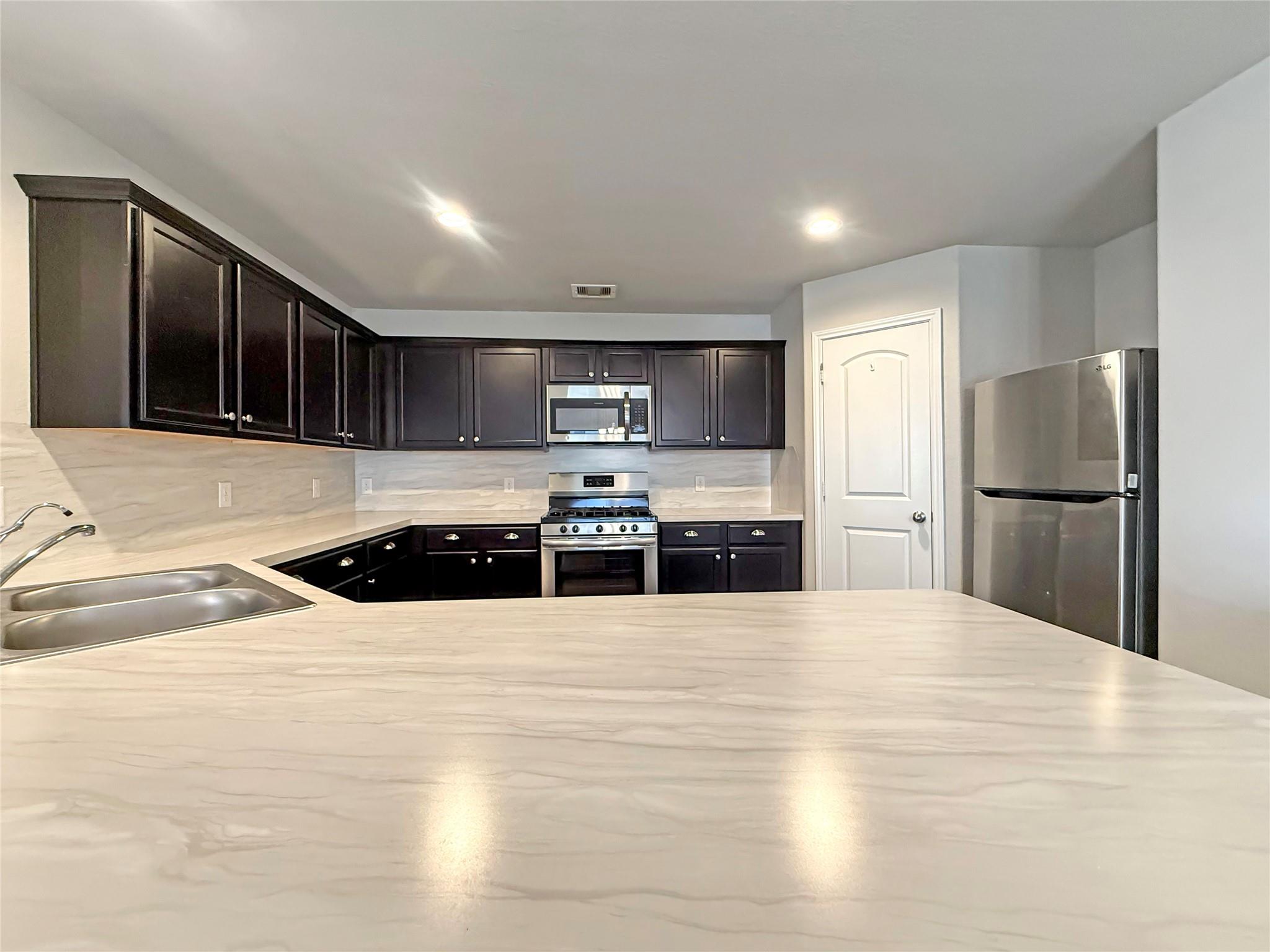 15443 Cipres Verde Street