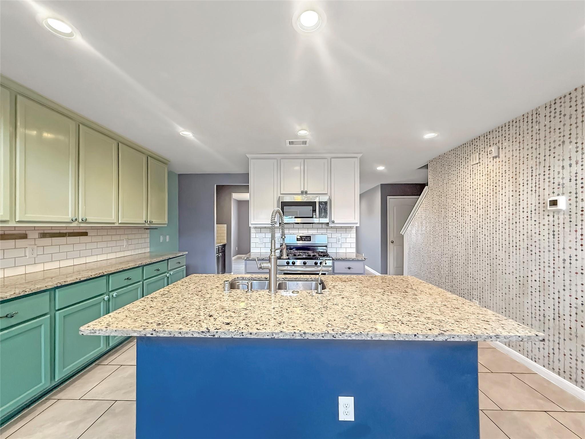 8310 Oakleaf Meadow Court