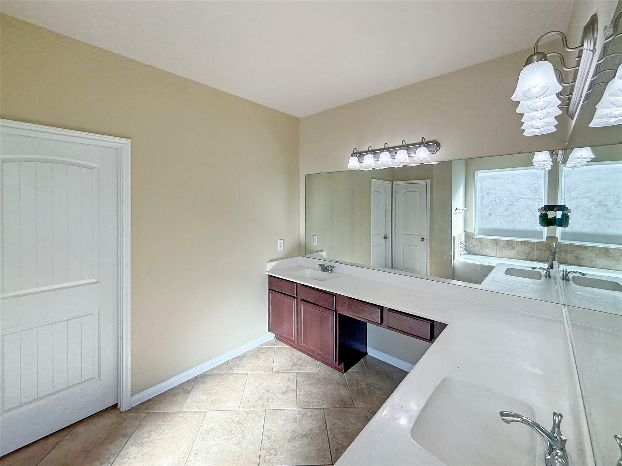 1610 Mason Knights Drive