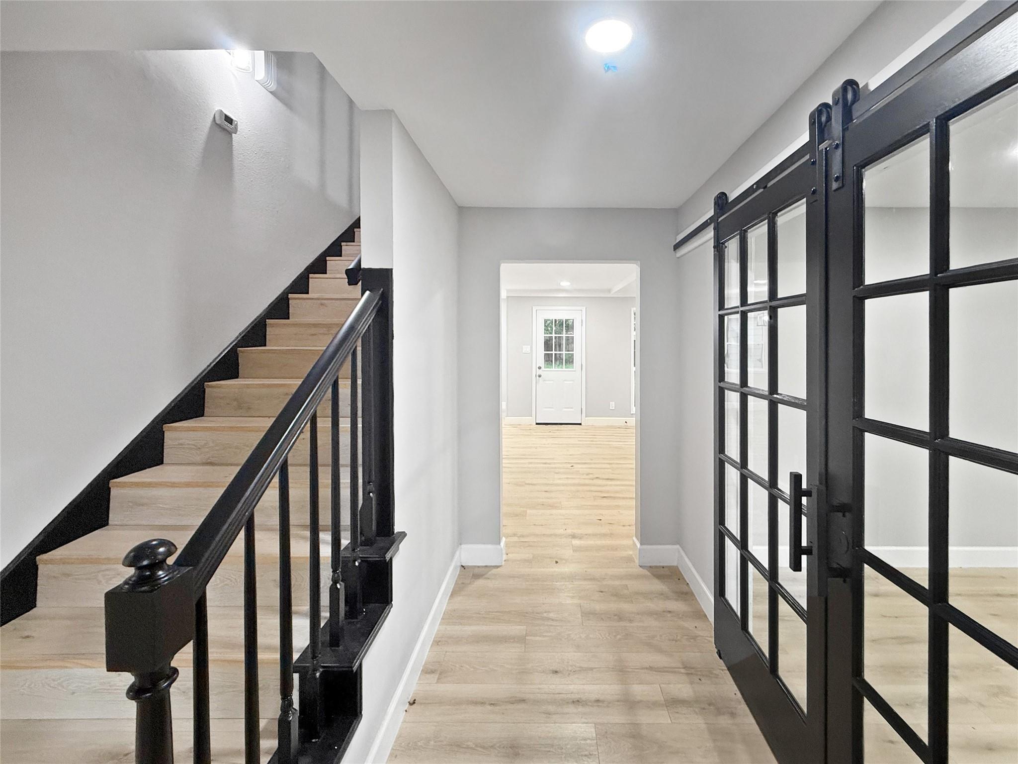 5318 Lacreek Lane