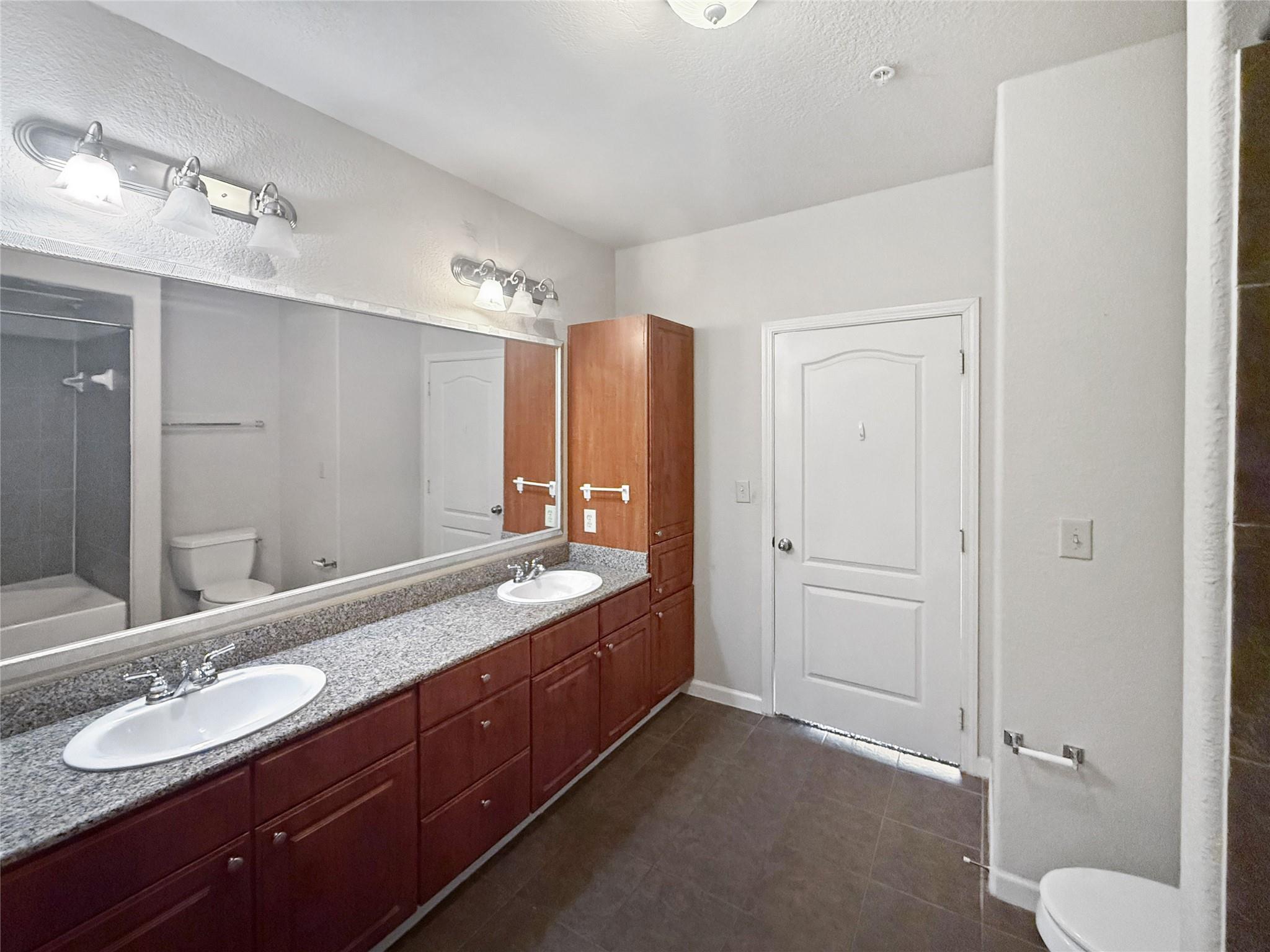 1711 Old Spanish Trail # 240