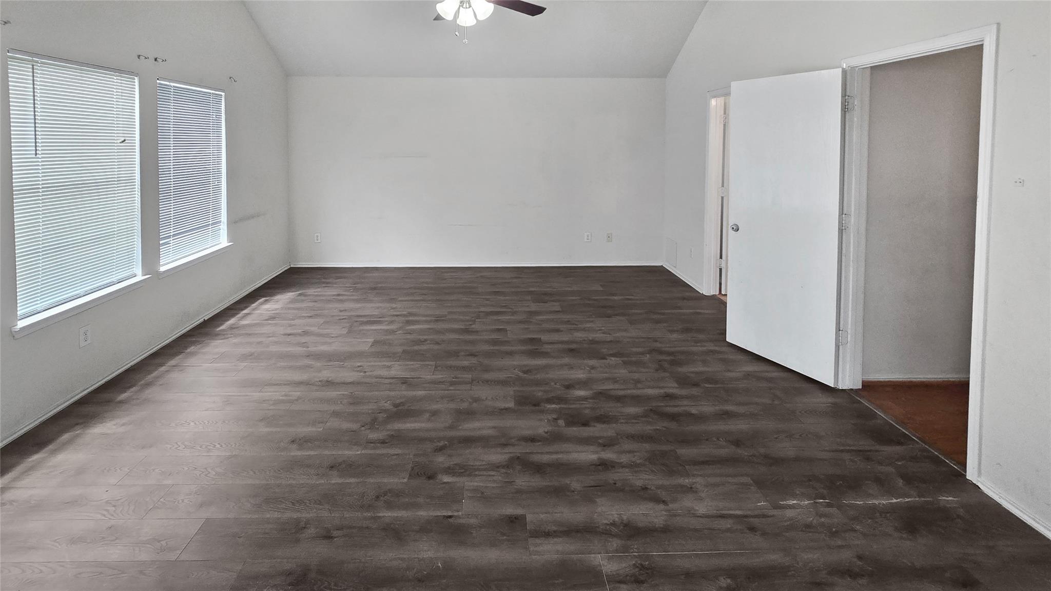 2843 Maybrook Hollow Lane