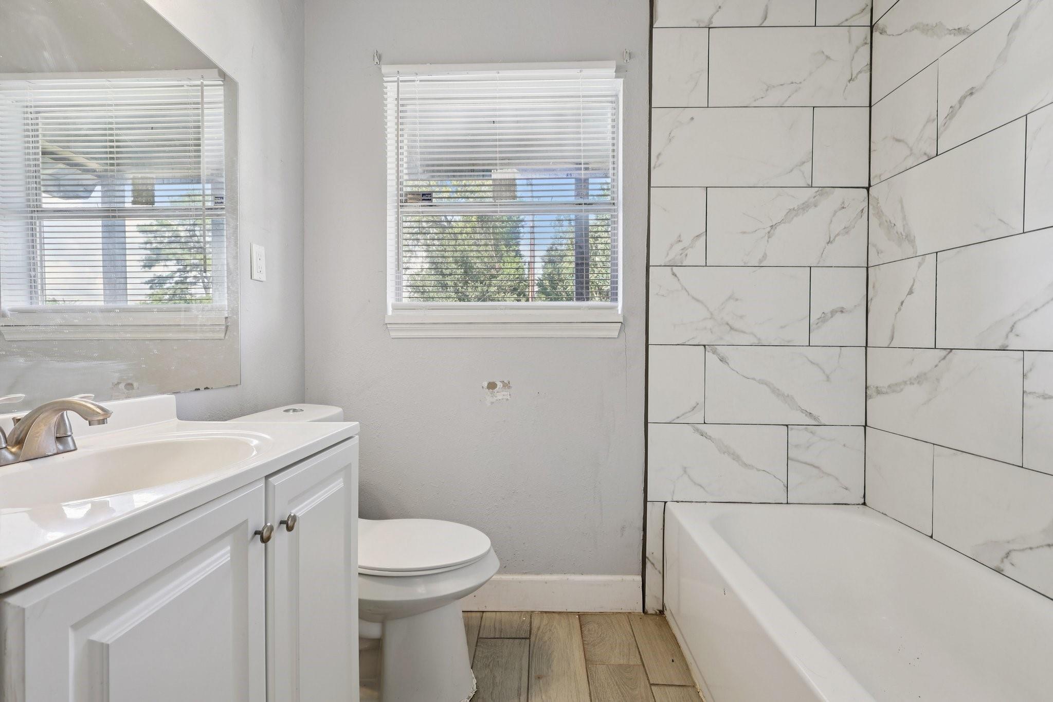1206 Canterview Drive