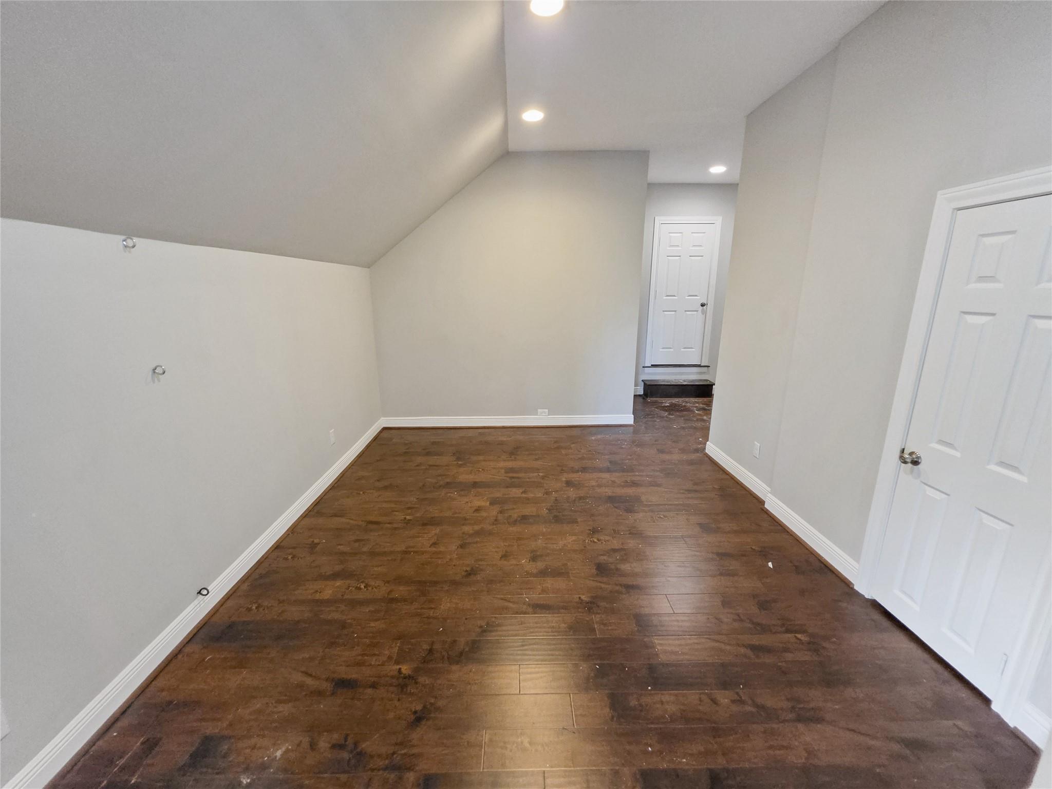 3815 Loch Glen Court